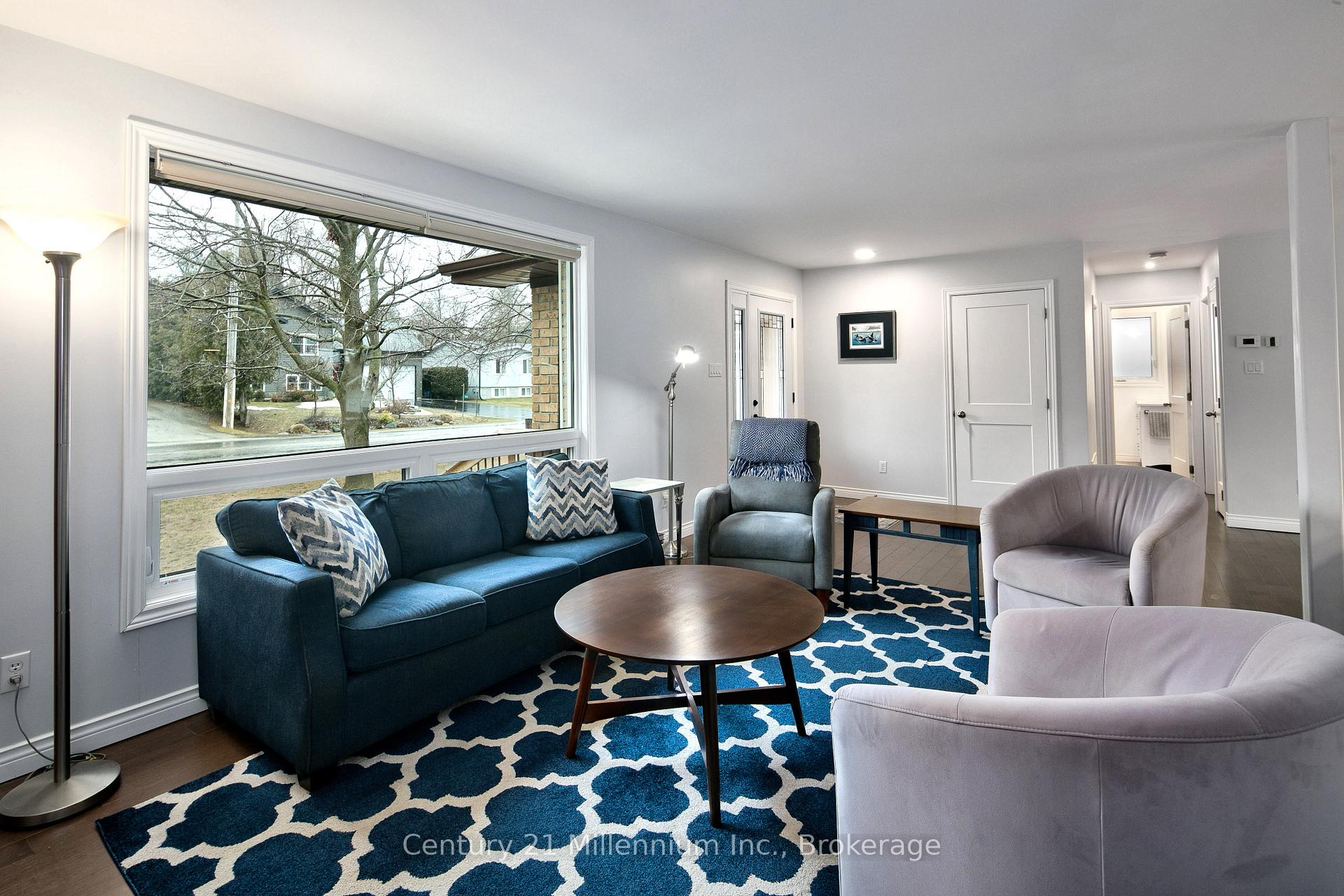 Photo 5 of 142 Arthur Street E, Blue Mountains — HOMEH