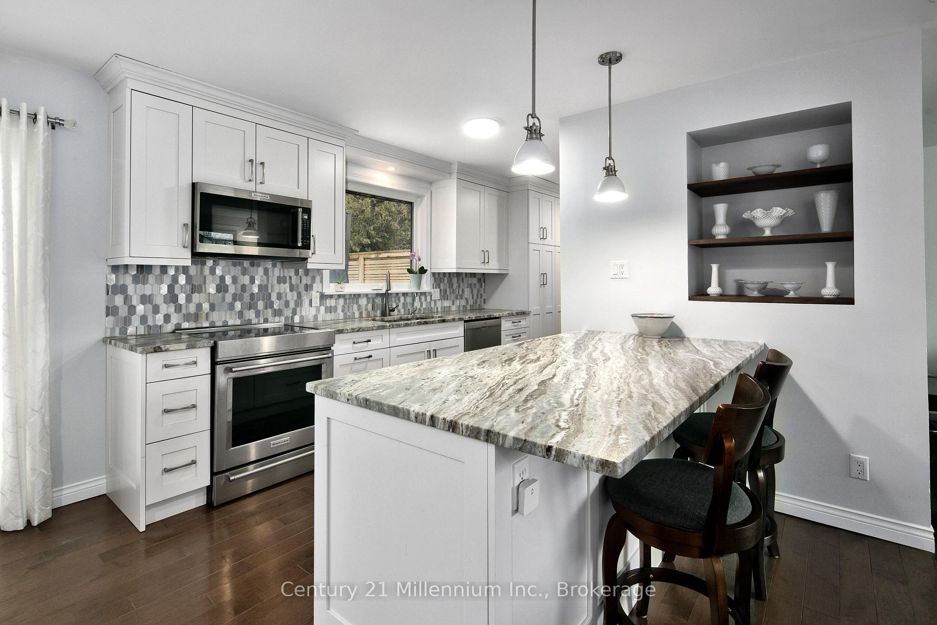 Photo 8 of 142 Arthur Street E, Blue Mountains — HOMEH