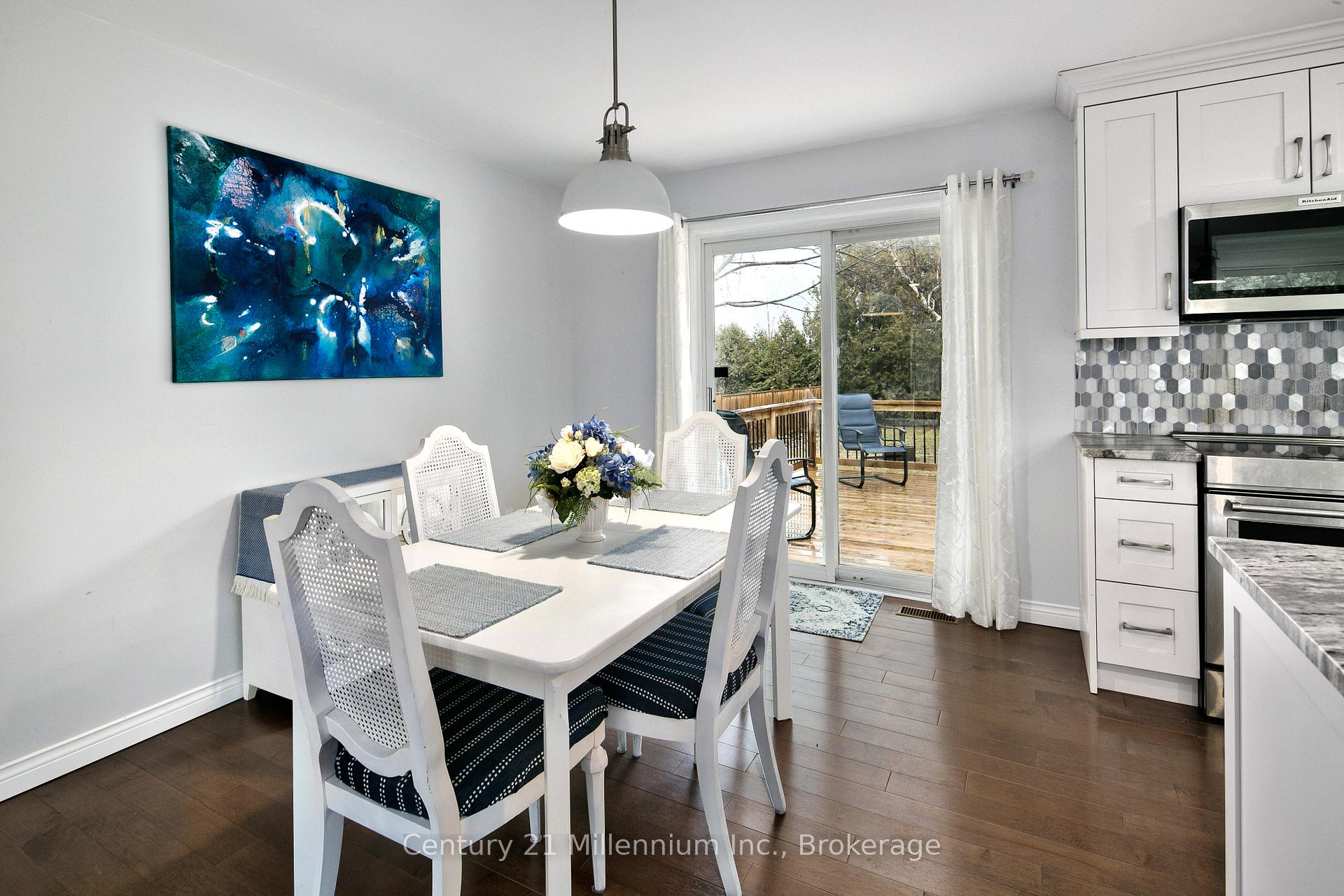 Photo 13 of 142 Arthur Street E, Blue Mountains — HOMEH