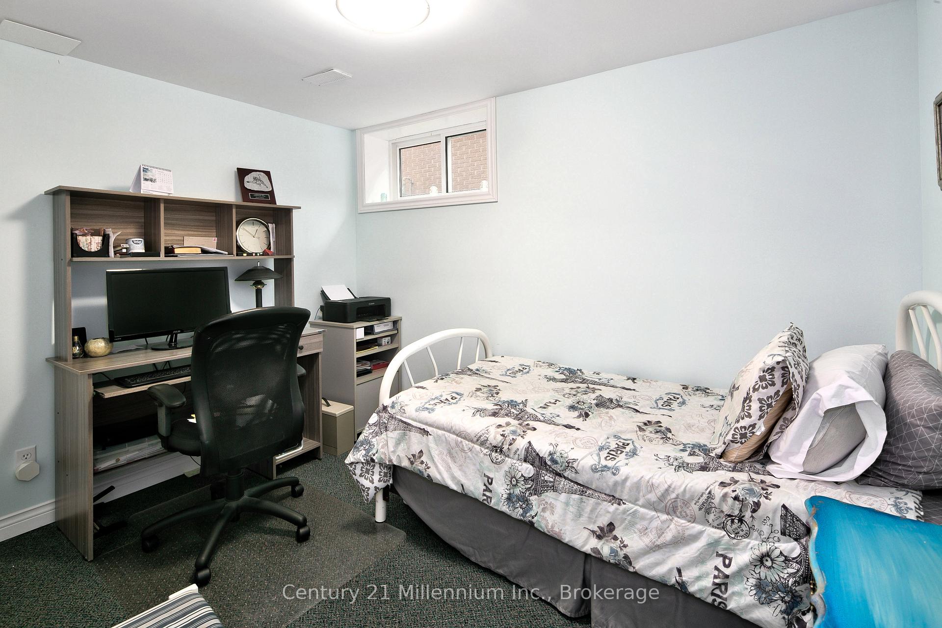 Photo 24 of 142 Arthur Street E, Blue Mountains — HOMEH