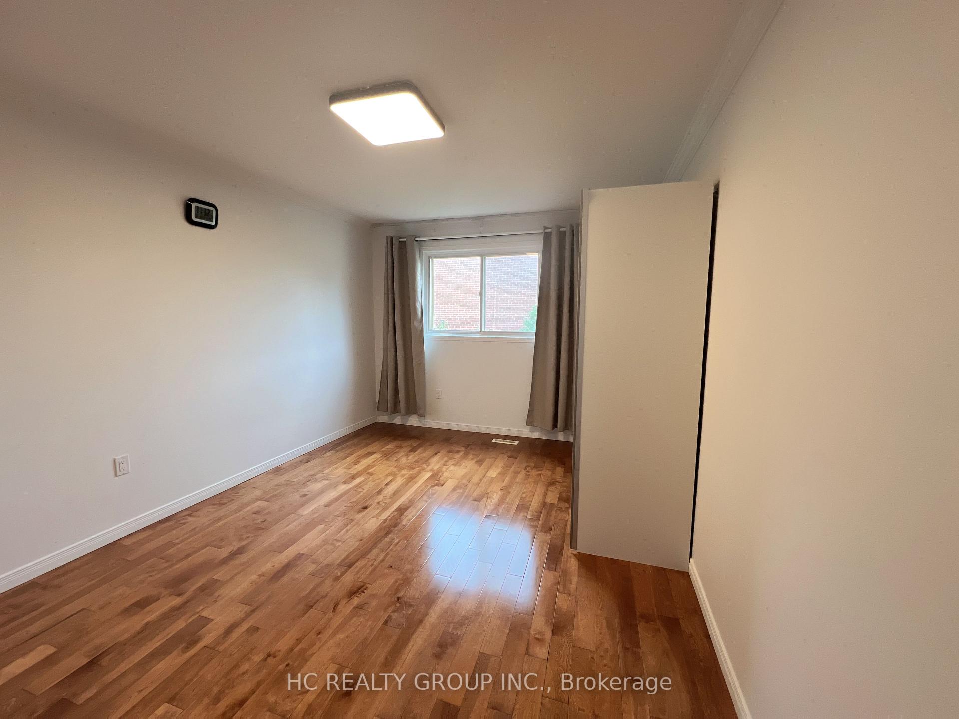 Photo 5 of Unit 44, 2061 Bridletowne Circle, Scarborough, L'Amoreaux — HOMEH