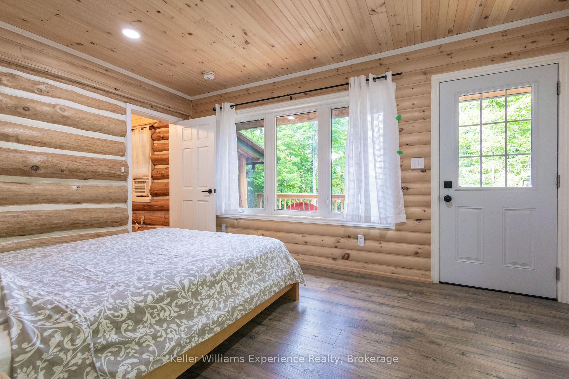 Photo 18 of 1382 Echo Ridge Road, Kearney — HOMEH