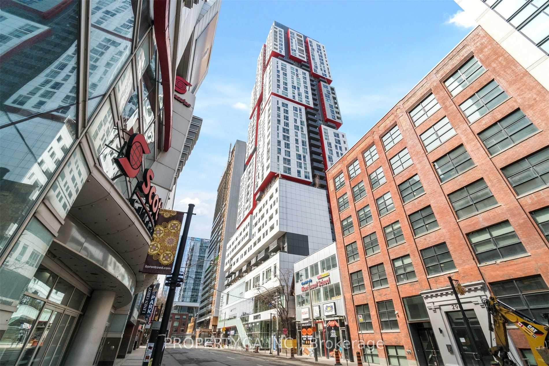 Front of Unit 411, 318 Richmond Street W