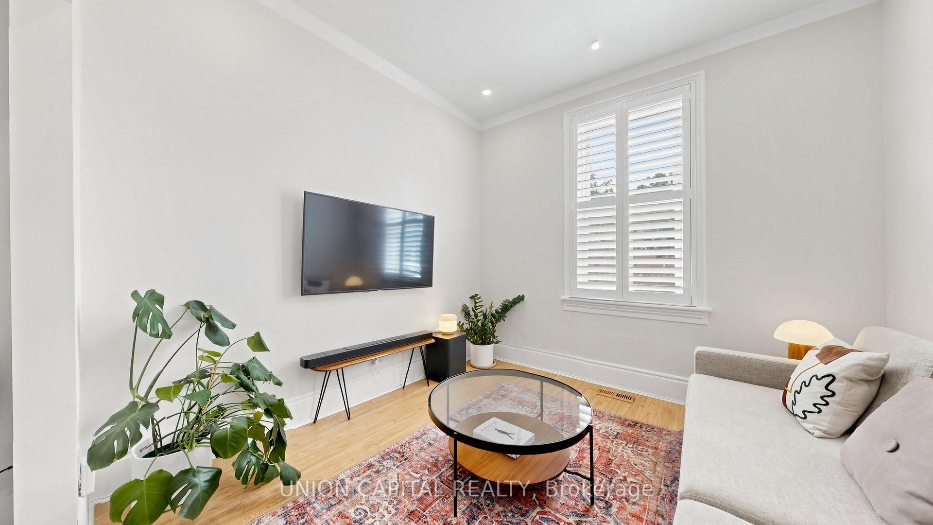 Photo 5 of 944 Dundas Street E, Toronto, South Riverdale — HOMEH