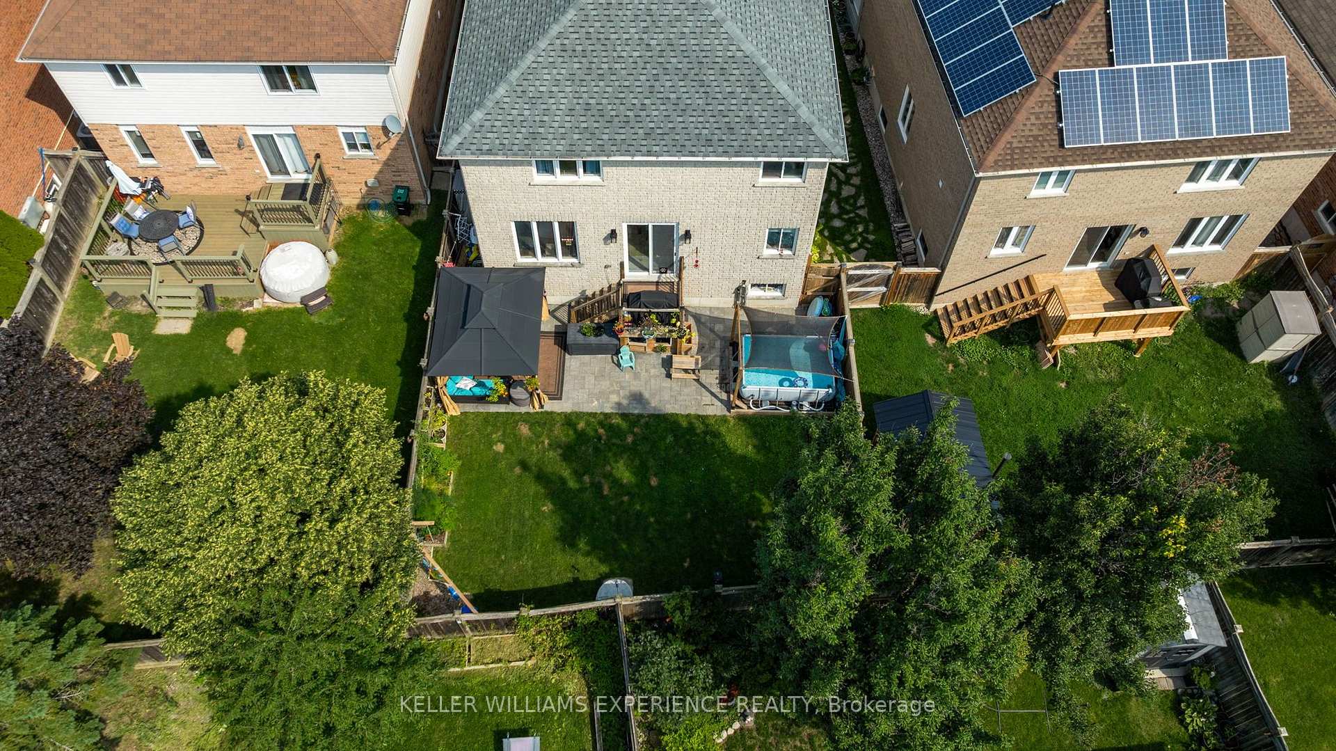 Photo 36 of 53 Sovereign's Gate, Barrie, Innis-Shore — HOMEH
