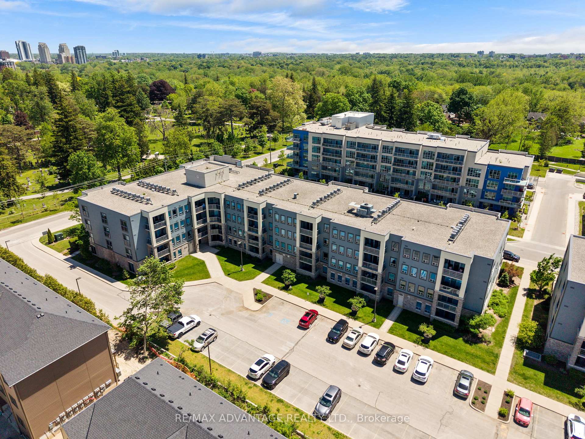 Photo 27 of Unit 109, 320 Sugarcreek Trail, London, North N — HOMEH