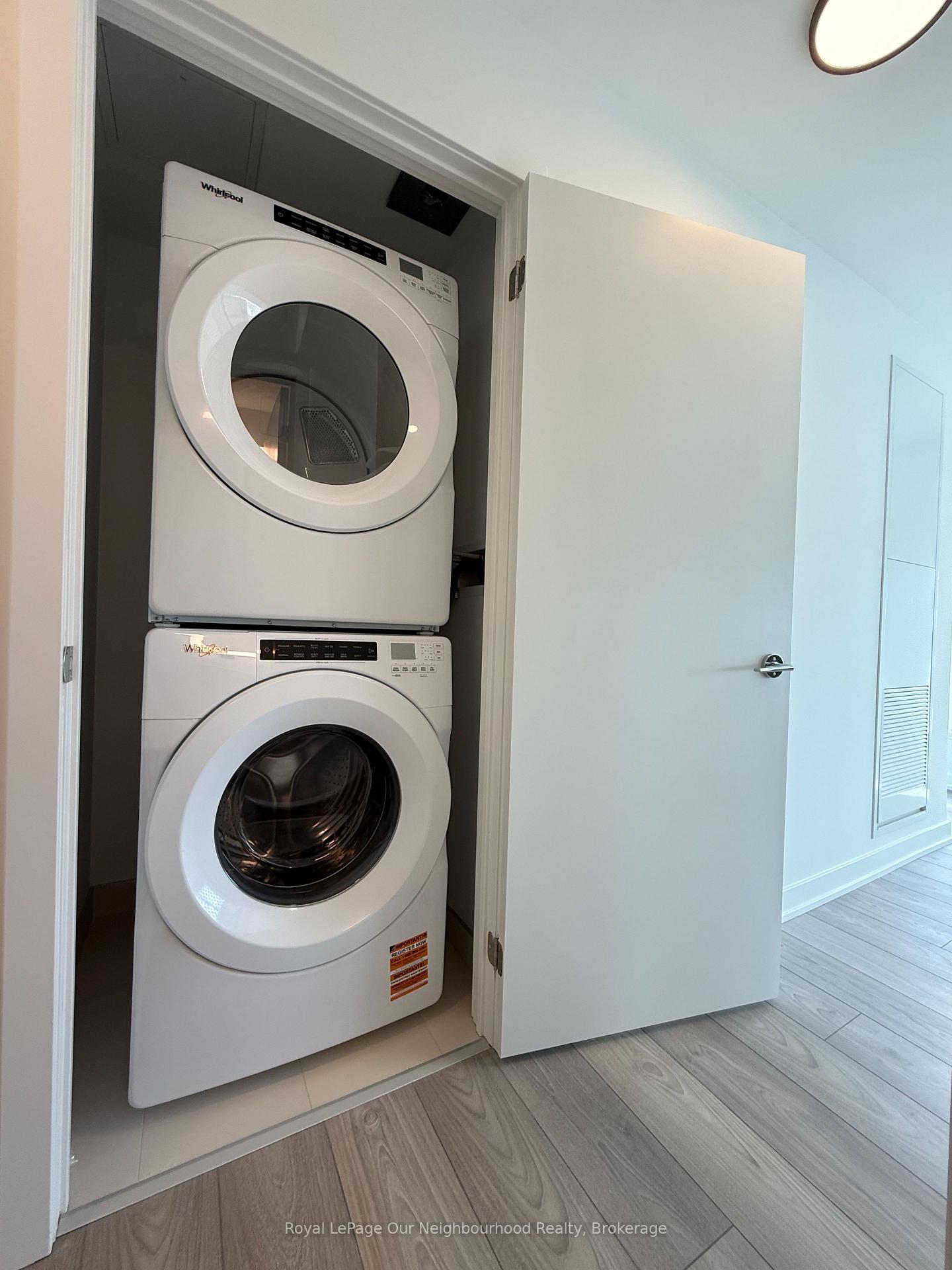 Photo 13 of Unit 1409, 1007 The Queensway, Etobicoke, Islington-City Centre West — HOMEH