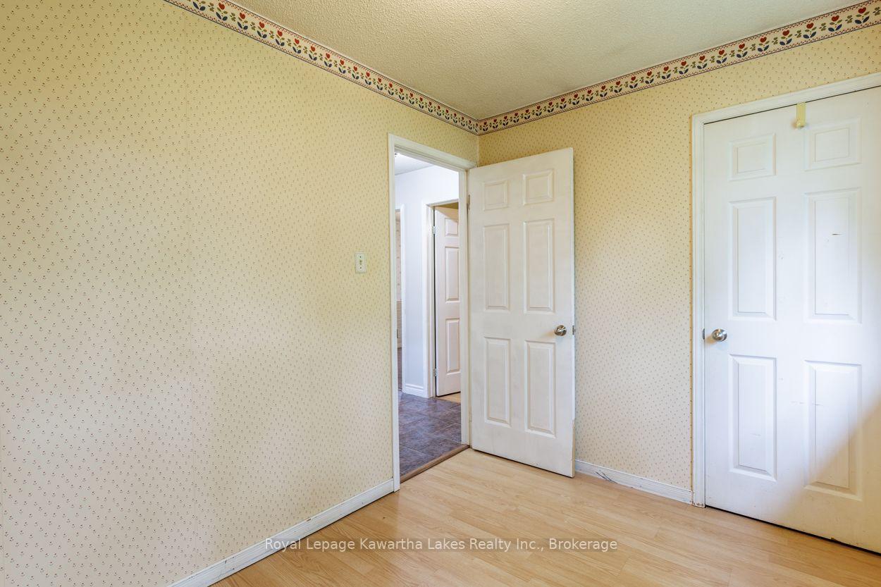 Photo 29 of 45 Sinclair Street, Kawartha Lakes, Lindsay — HOMEH