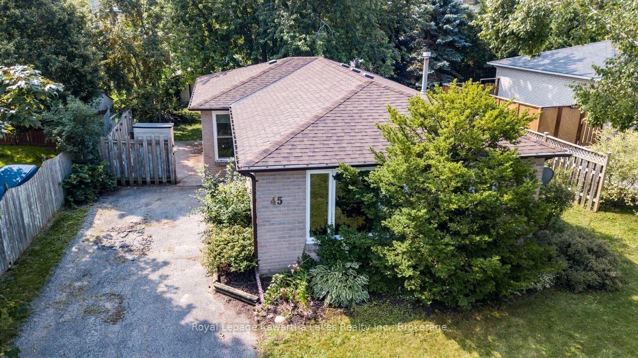 Photo 44 of 45 Sinclair Street, Kawartha Lakes, Lindsay — HOMEH