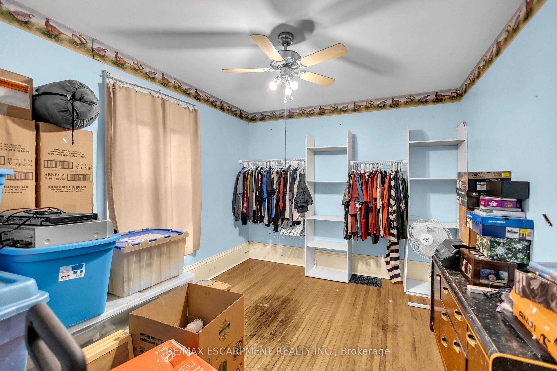Photo 30 of 35 James Avenue, Brantford, Echo Place — HOMEH