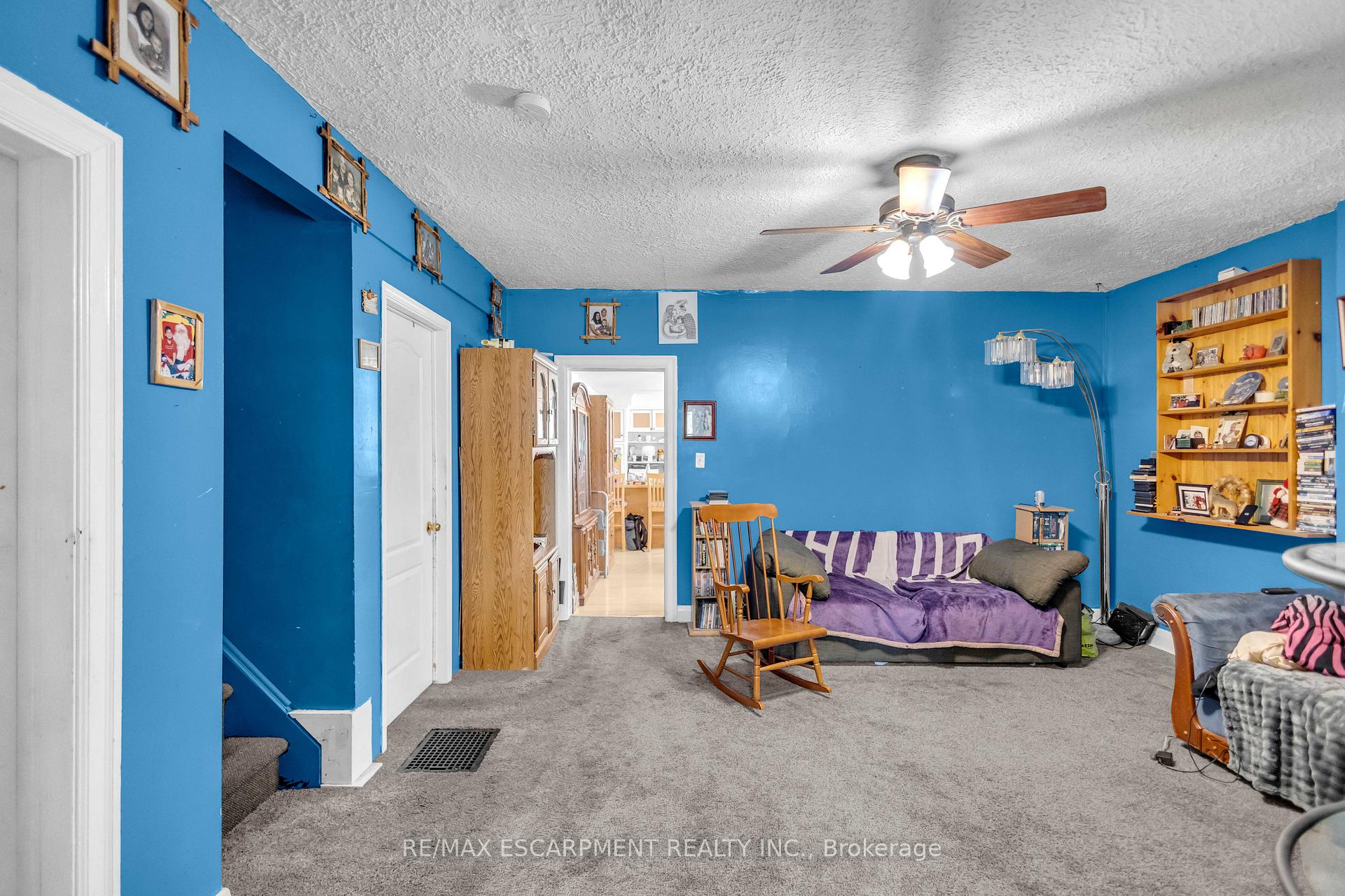 Photo 32 of 35 James Avenue, Brantford, Echo Place — HOMEH