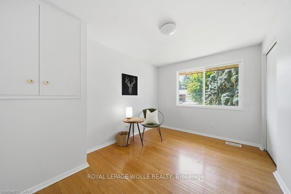 Photo 15 of 64 Warren Road, Kitchener, Forest Hill — HOMEH