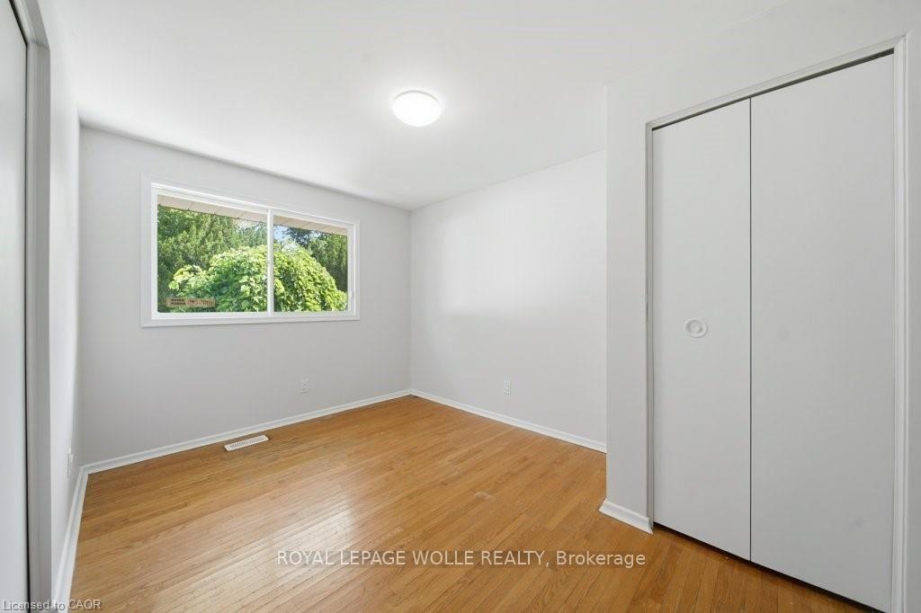 Photo 17 of 64 Warren Road, Kitchener, Forest Hill — HOMEH