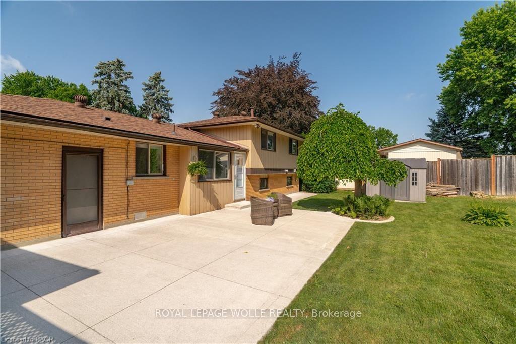 Photo 27 of 64 Warren Road, Kitchener, Forest Hill — HOMEH