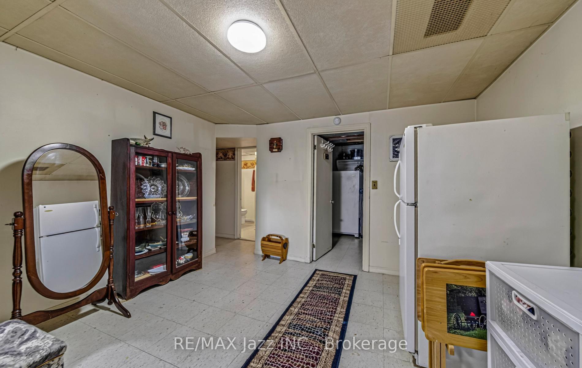 Photo 15 of 1481 Evangeline Drive, Oshawa, Lakeview — HOMEH