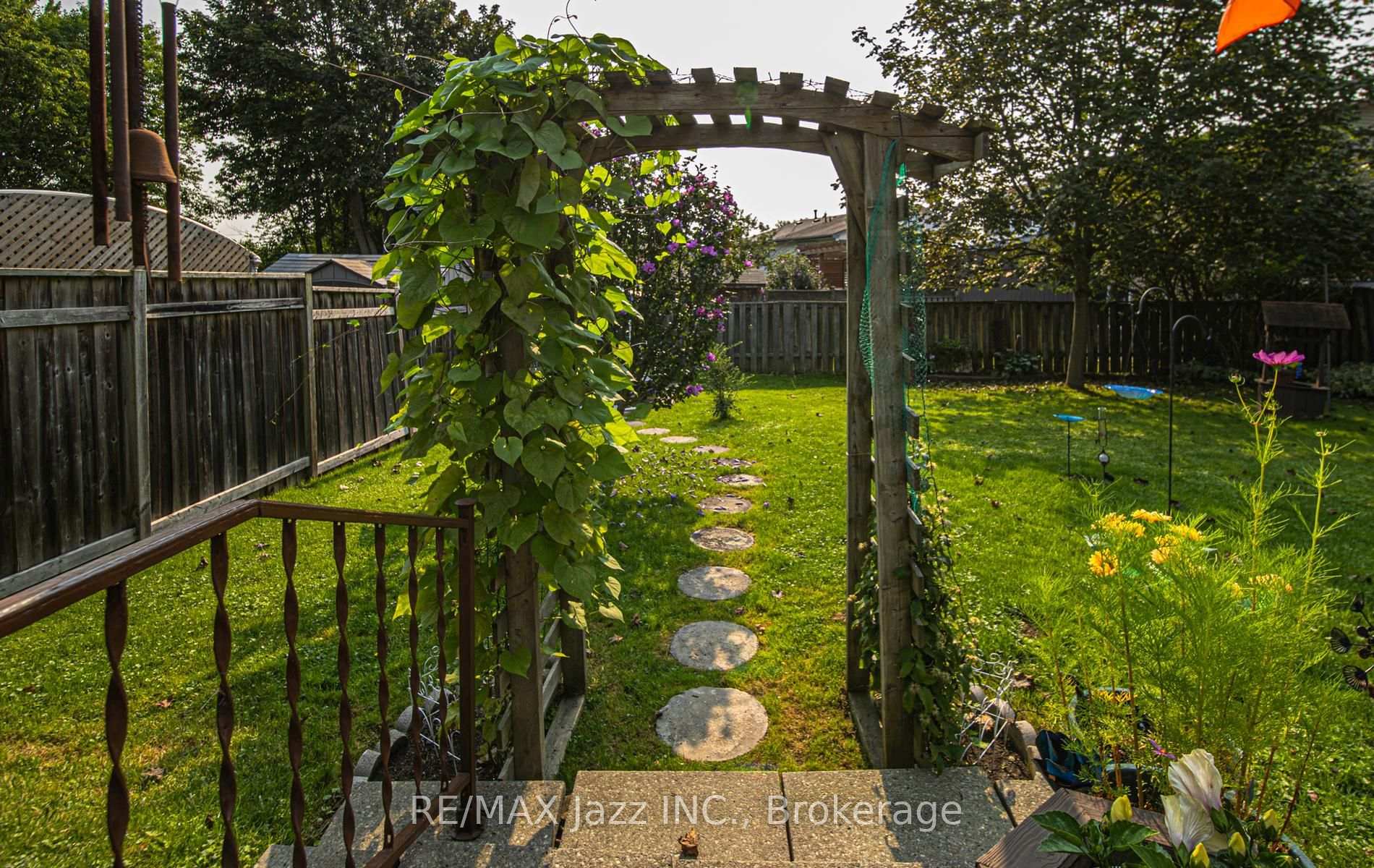 Photo 19 of 1481 Evangeline Drive, Oshawa, Lakeview — HOMEH