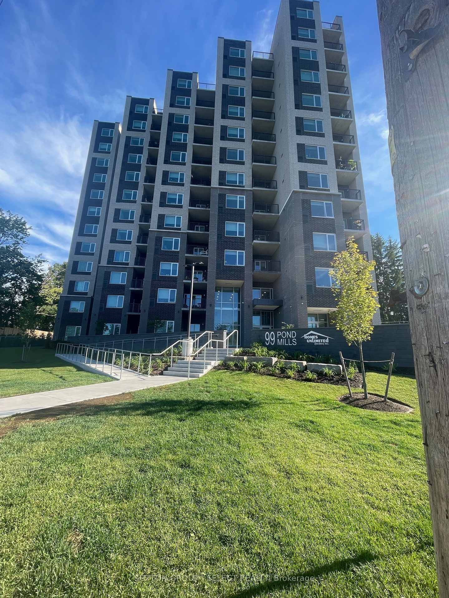 Front of Unit 602, 99 Pond Mills Road