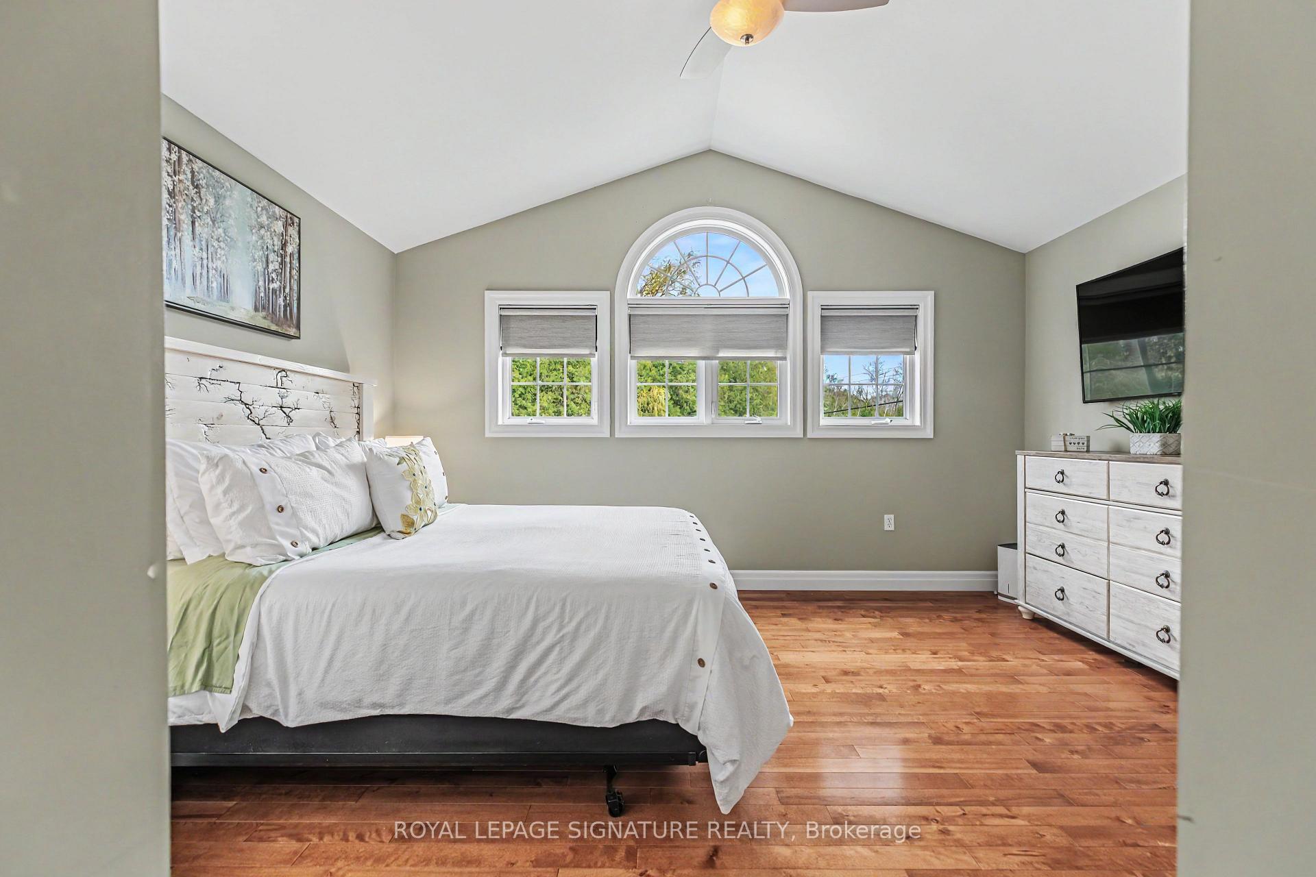 Photo 27 of 777320 Highway 10, Chatsworth — HOMEH