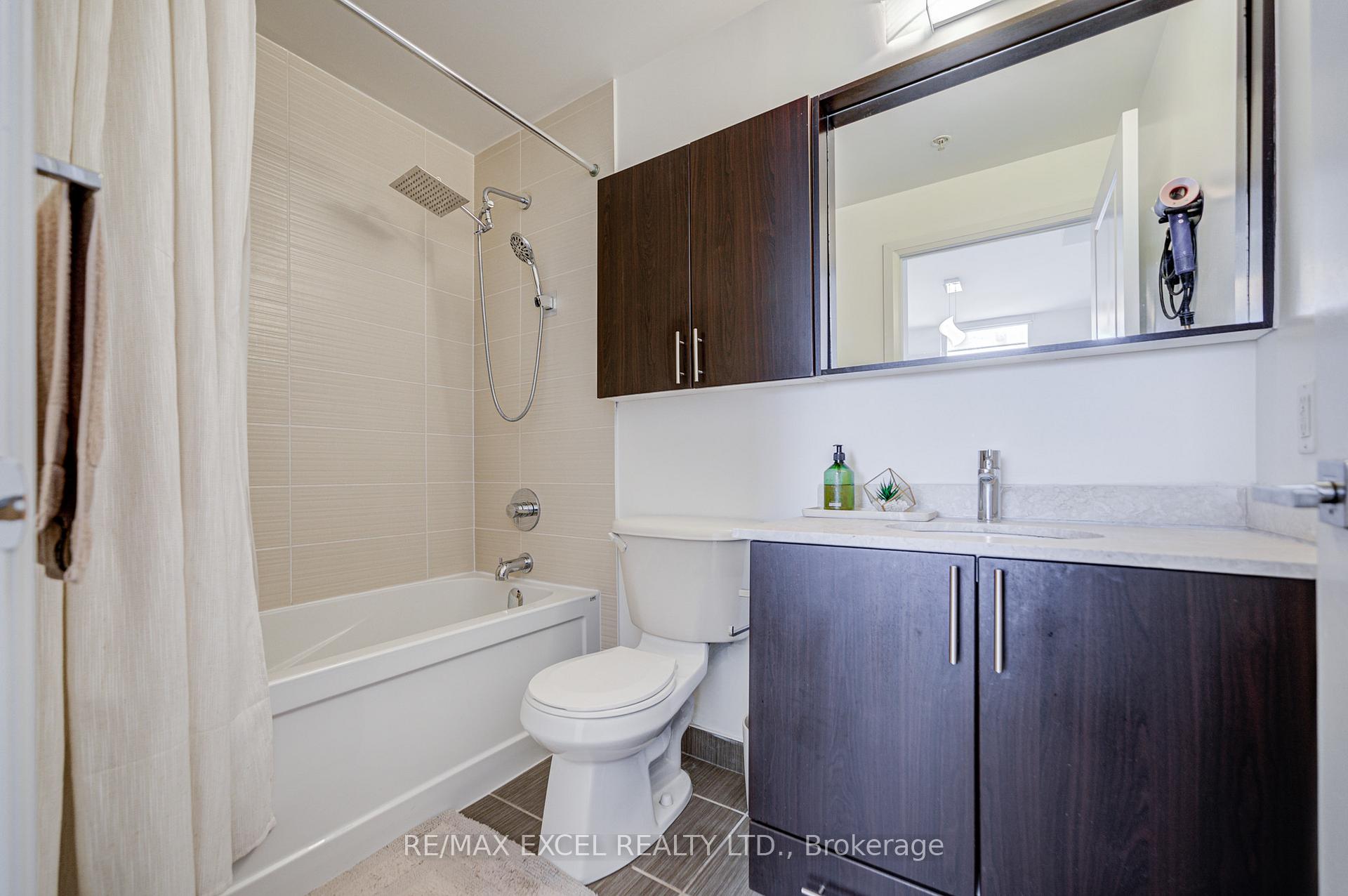 Photo 22 of Unit 705, 85 North Park Road S, Vaughan, Beverley Glen — HOMEH