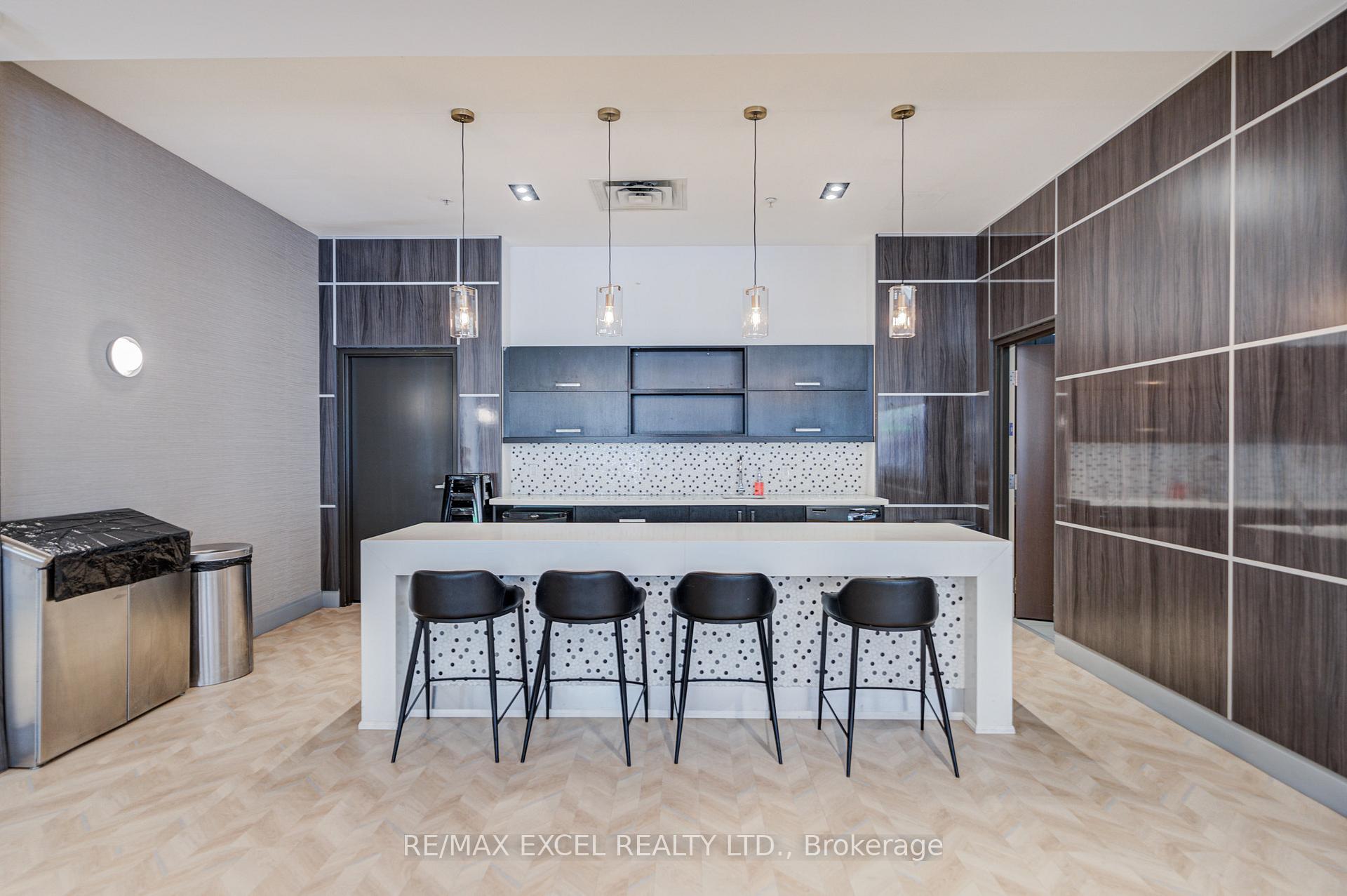 Photo 38 of Unit 705, 85 North Park Road S, Vaughan, Beverley Glen — HOMEH