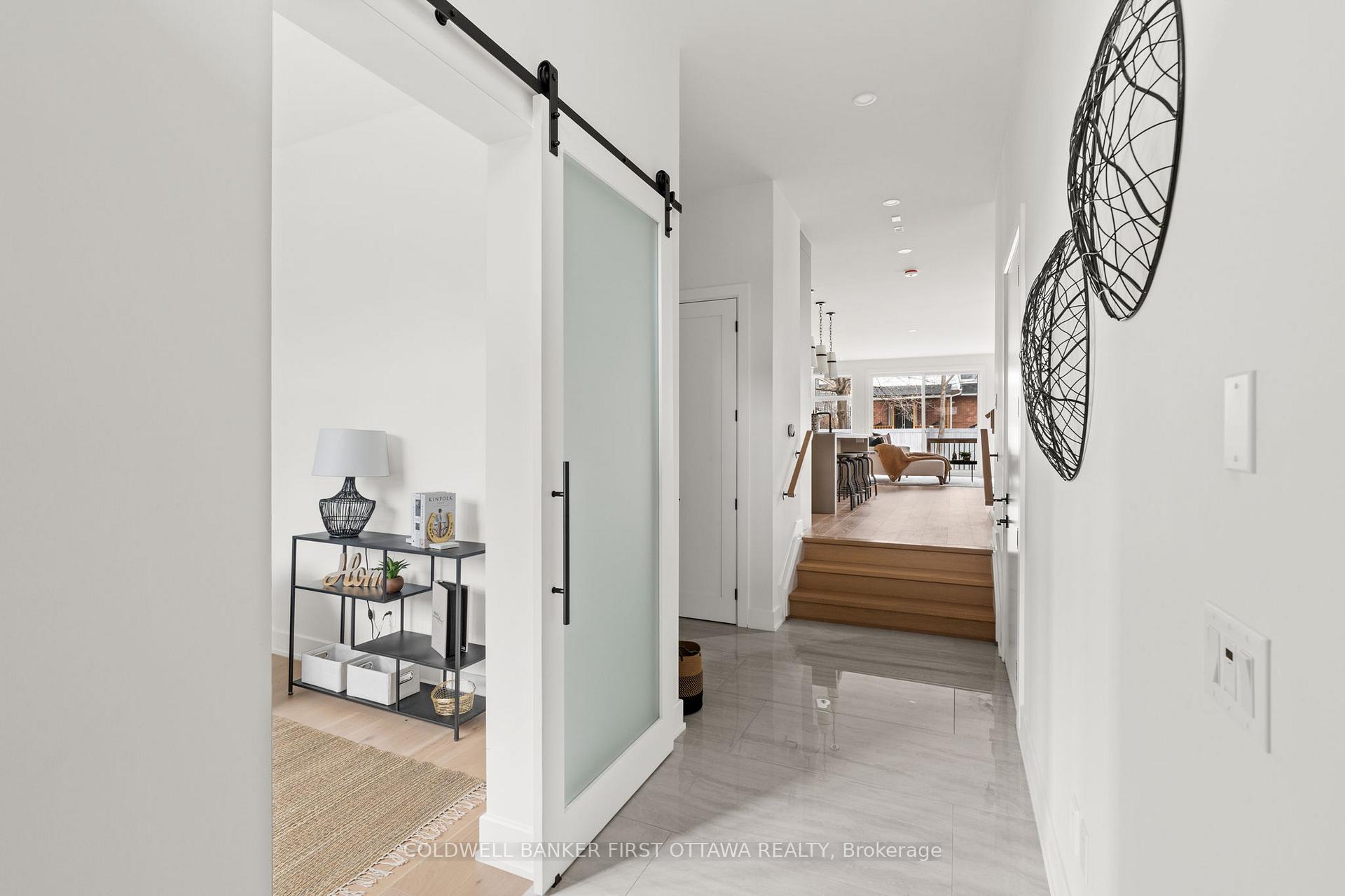 Photo 4 of 509 Edison Avenue, Ottawa, McKellar/Highland — HOMEH