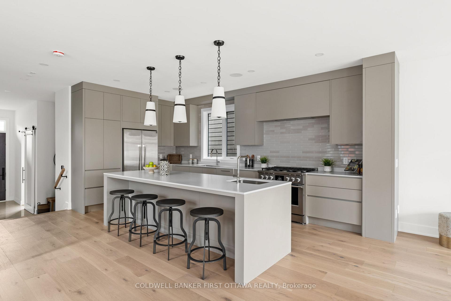 Photo 6 of 509 Edison Avenue, Ottawa, McKellar/Highland — HOMEH