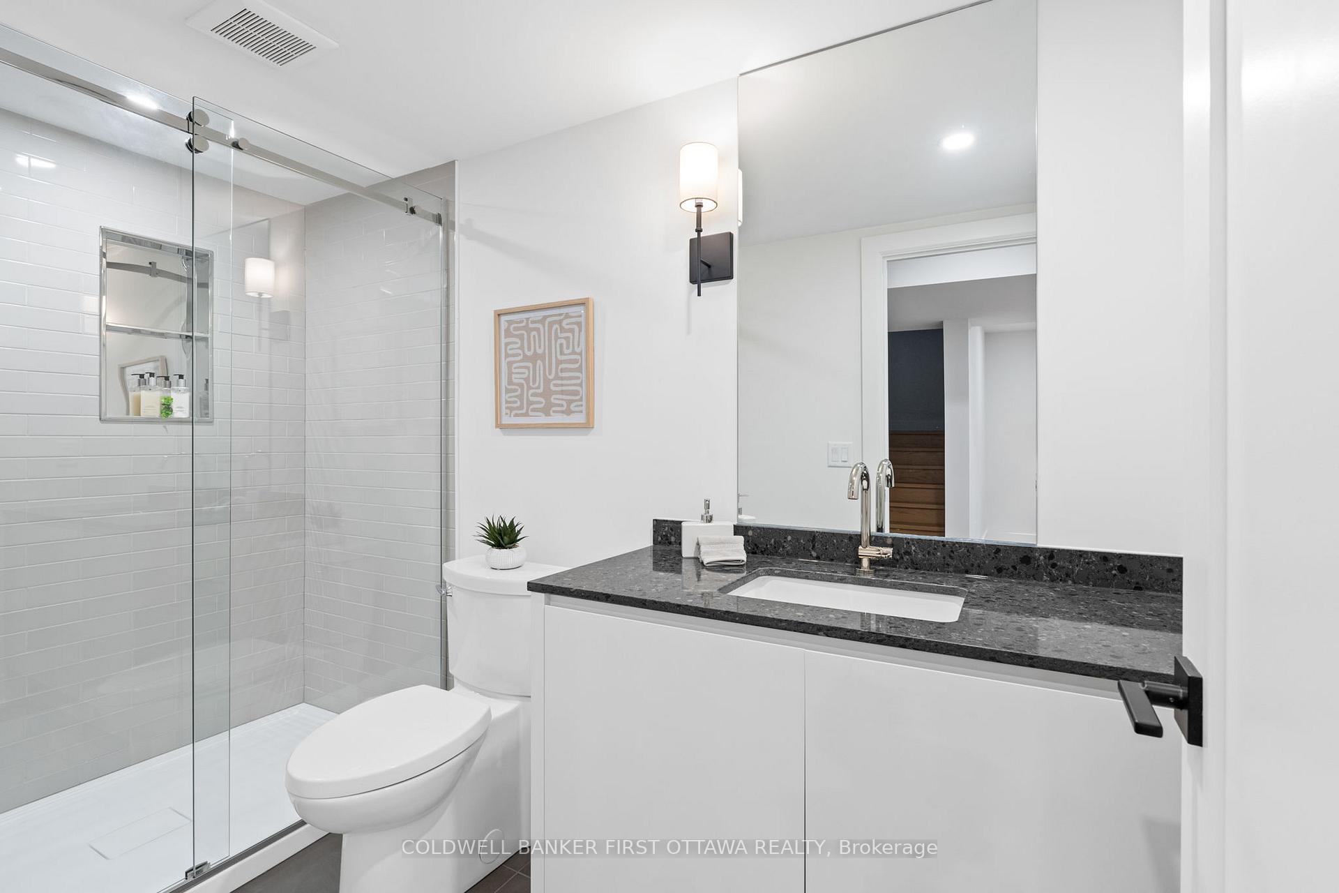 Photo 26 of 509 Edison Avenue, Ottawa, McKellar/Highland — HOMEH