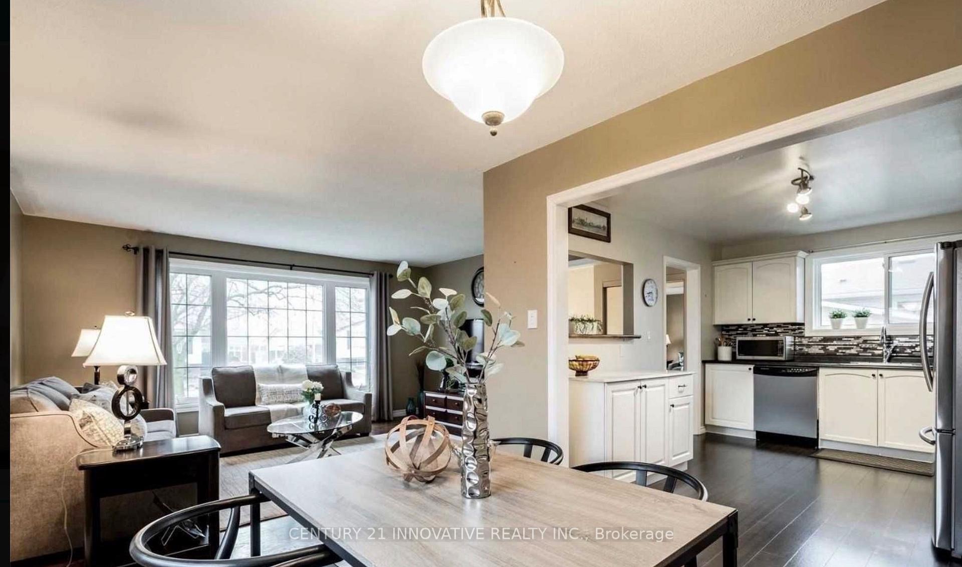 Photo 3 of 586 Chamberlain Road, Burlington, Shoreacres — HOMEH