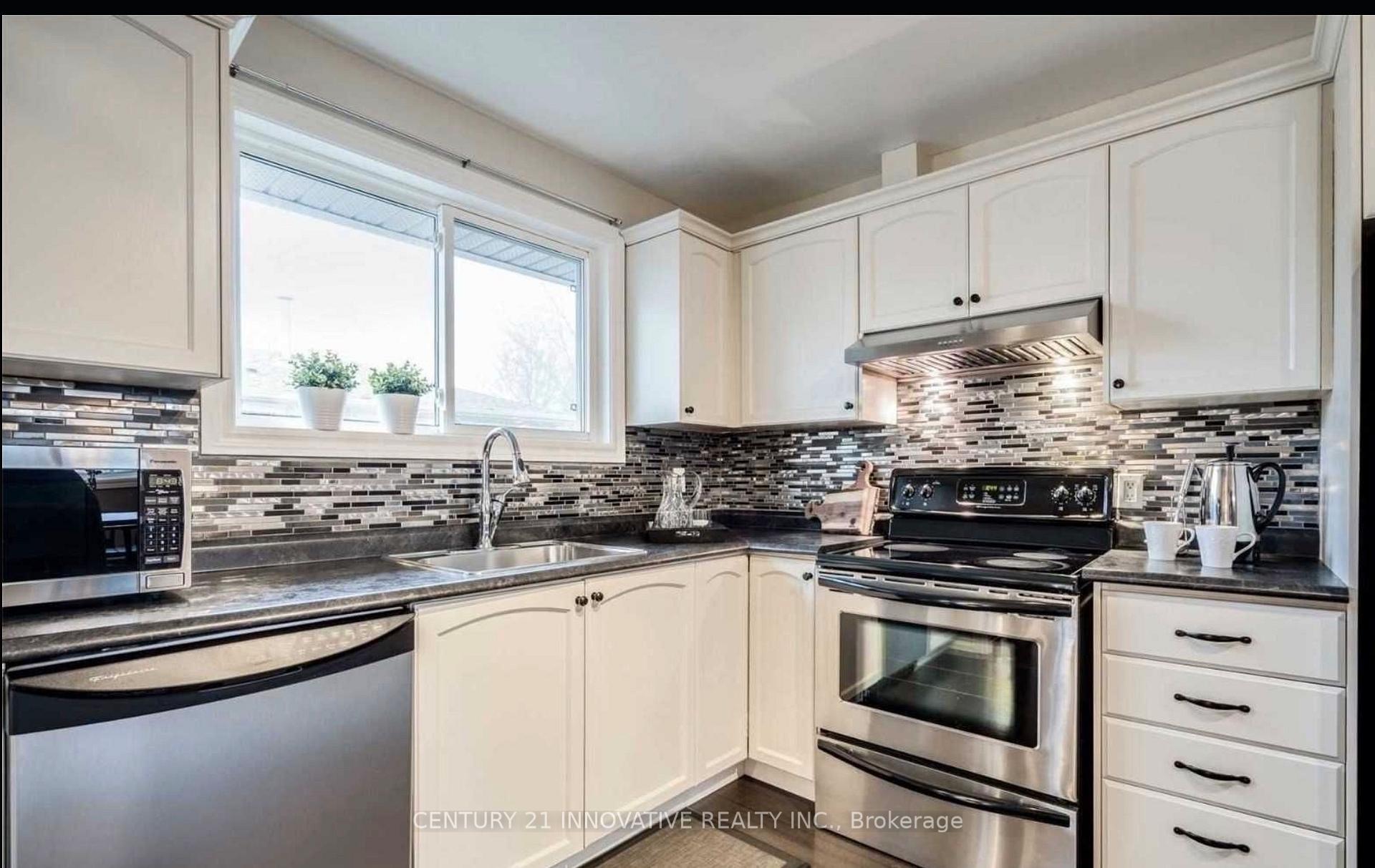 Photo 6 of 586 Chamberlain Road, Burlington, Shoreacres — HOMEH