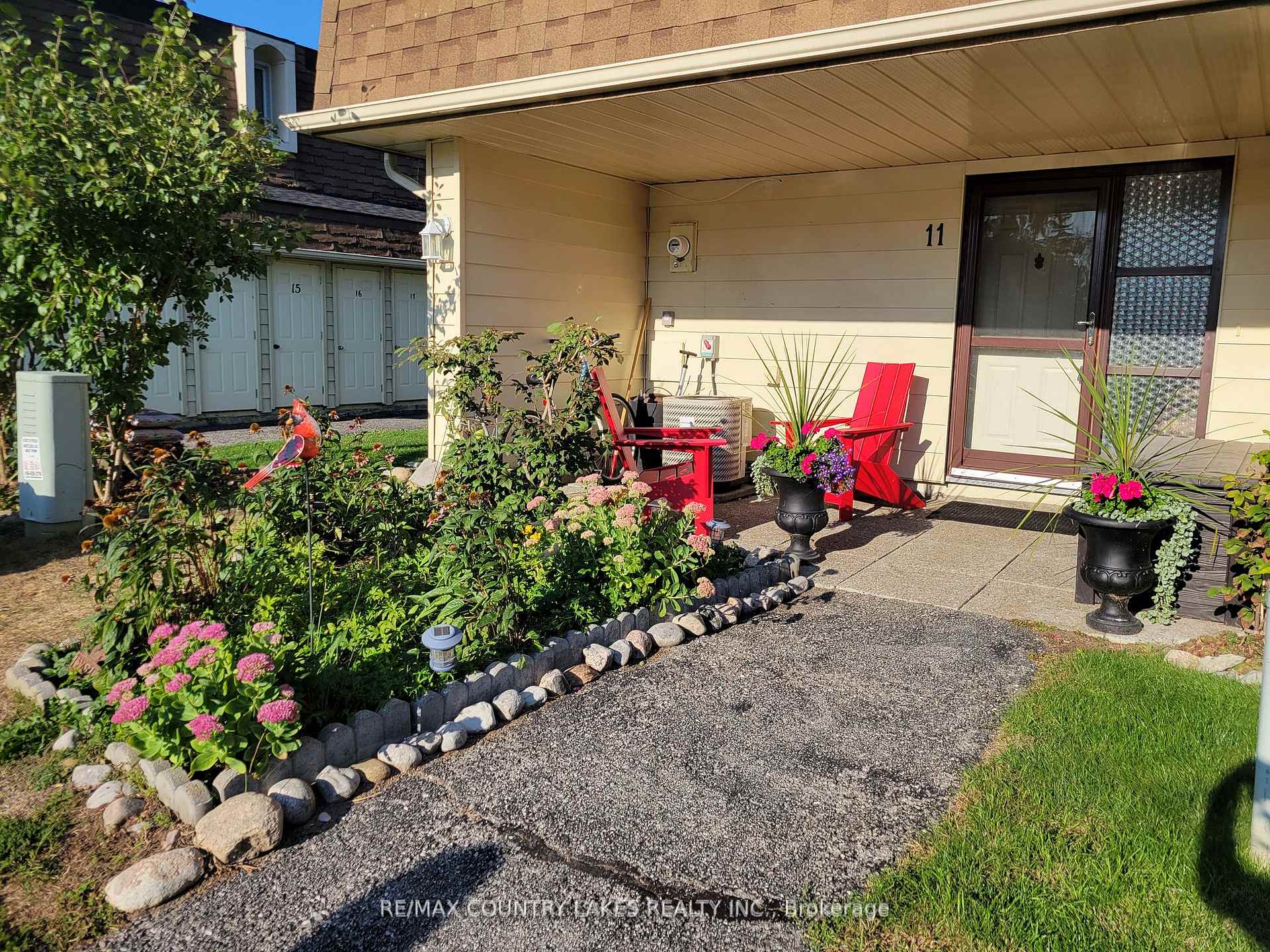 Photo 2 of Unit 11, 4 Paradise Boulevard, Ramara, Brechin — HOMEH