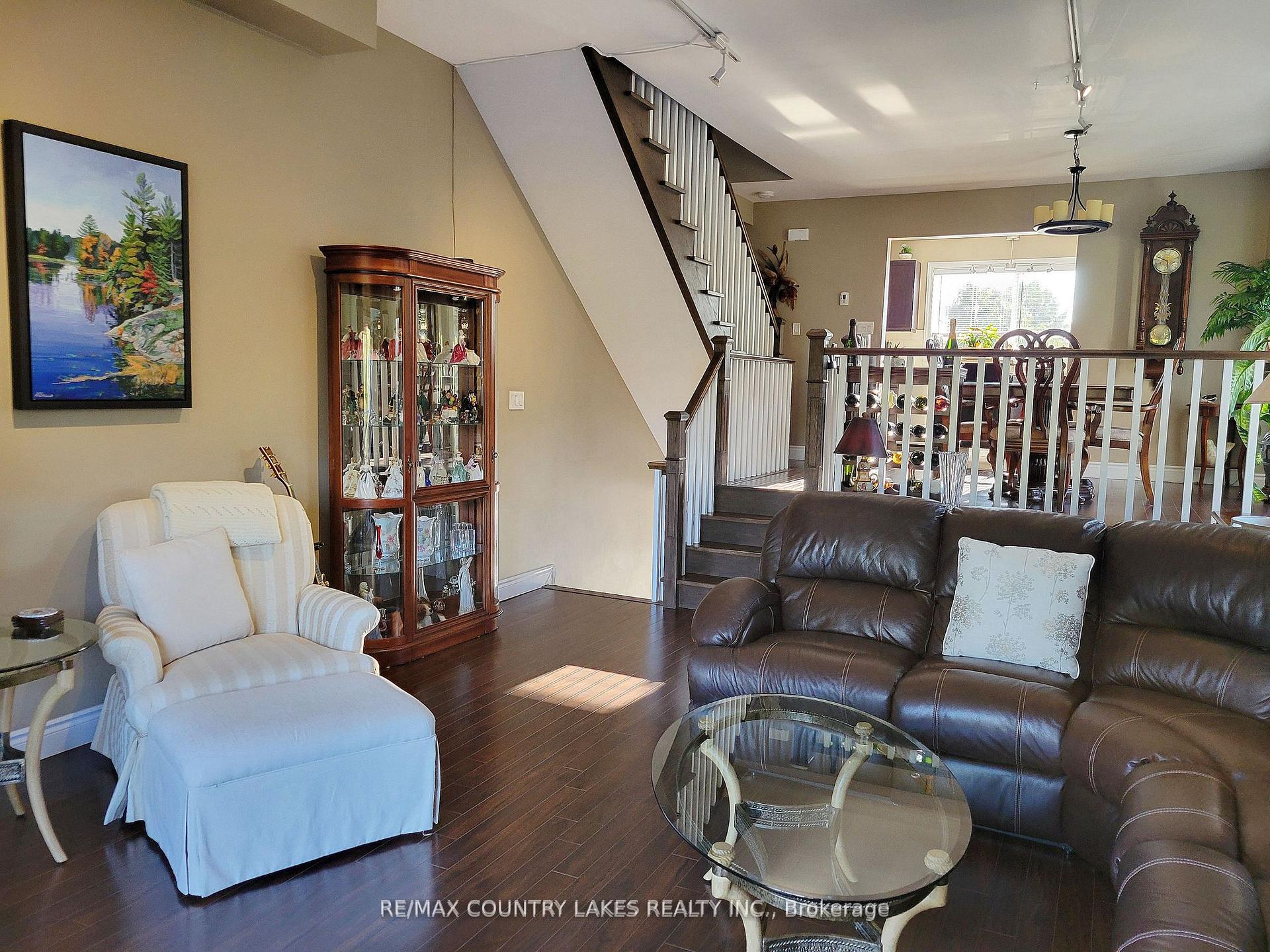 Photo 15 of Unit 11, 4 Paradise Boulevard, Ramara, Brechin — HOMEH