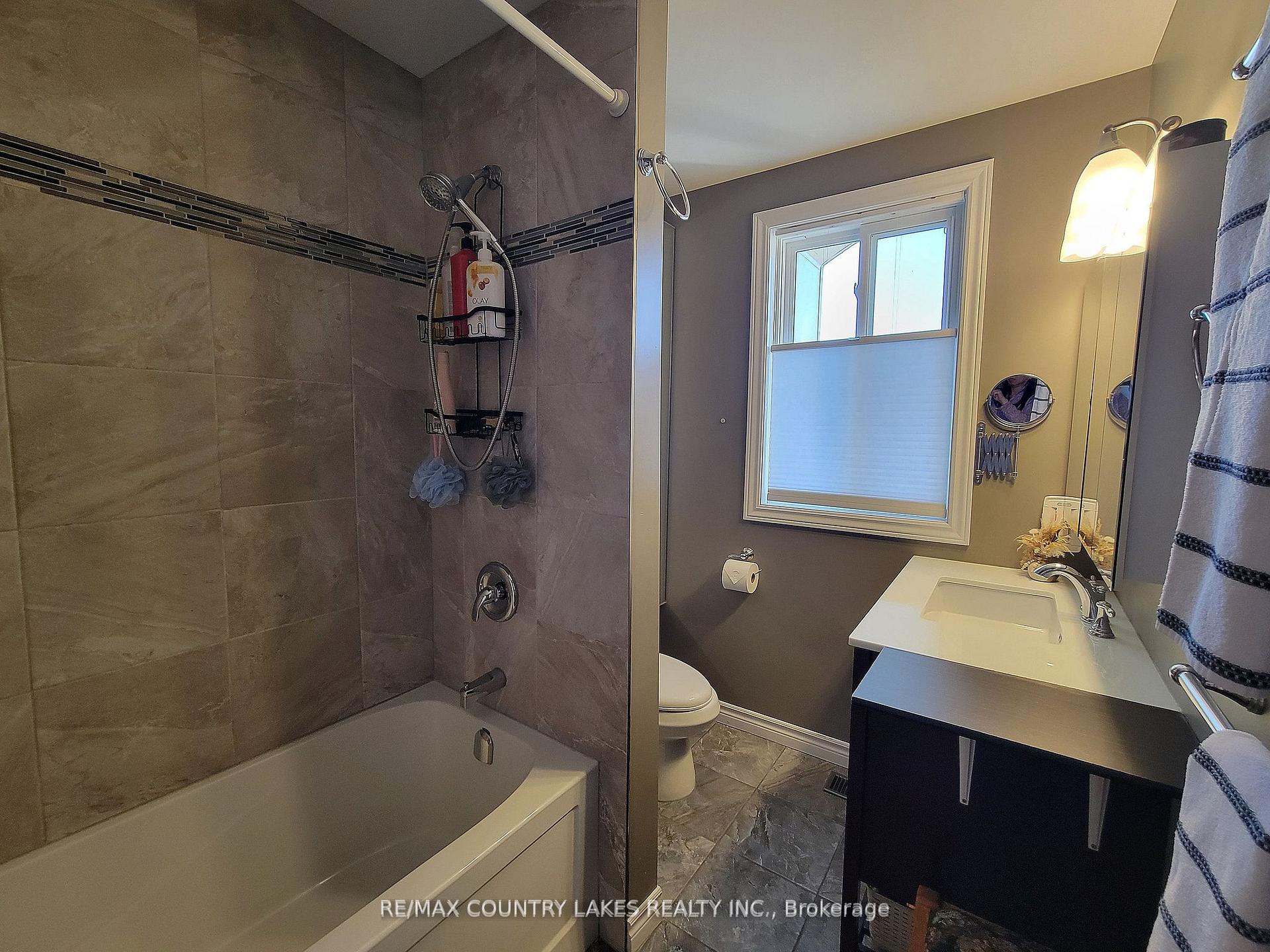 Photo 39 of Unit 11, 4 Paradise Boulevard, Ramara, Brechin — HOMEH