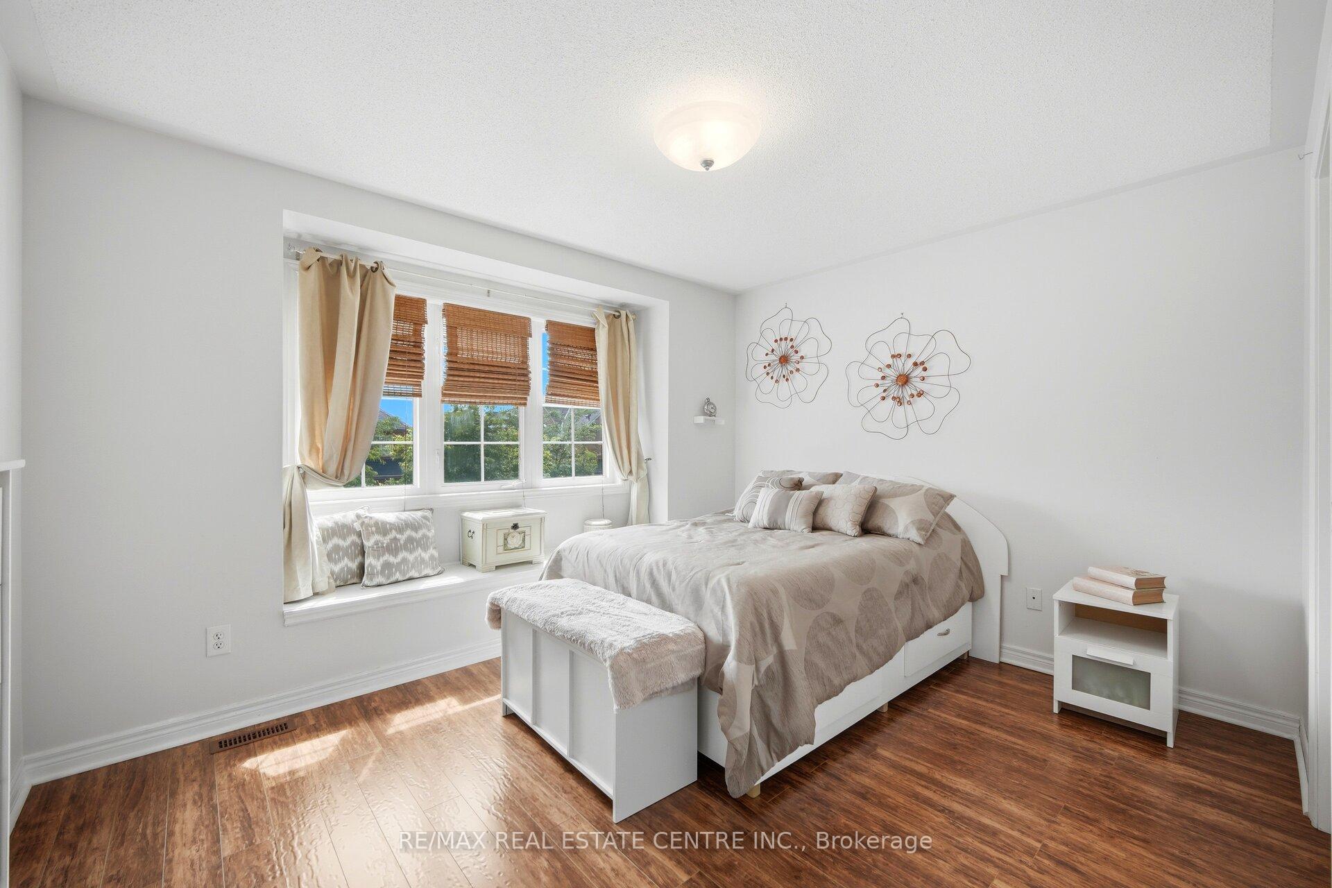 Photo 30 of 16 Gamson Crescent, Brampton, Sandringham-Wellington — HOMEH