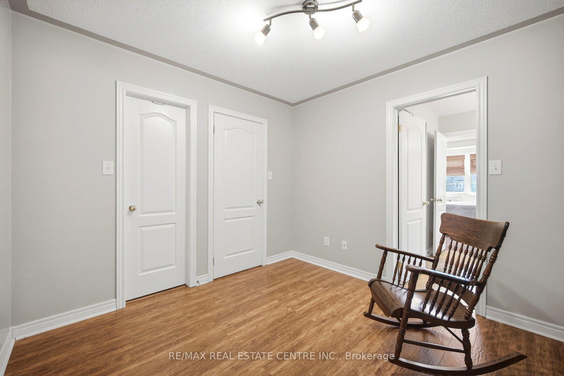 Photo 34 of 16 Gamson Crescent, Brampton, Sandringham-Wellington — HOMEH