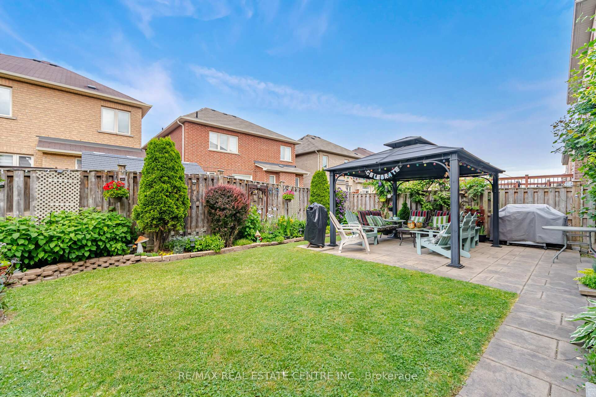 Photo 47 of 16 Gamson Crescent, Brampton, Sandringham-Wellington — HOMEH