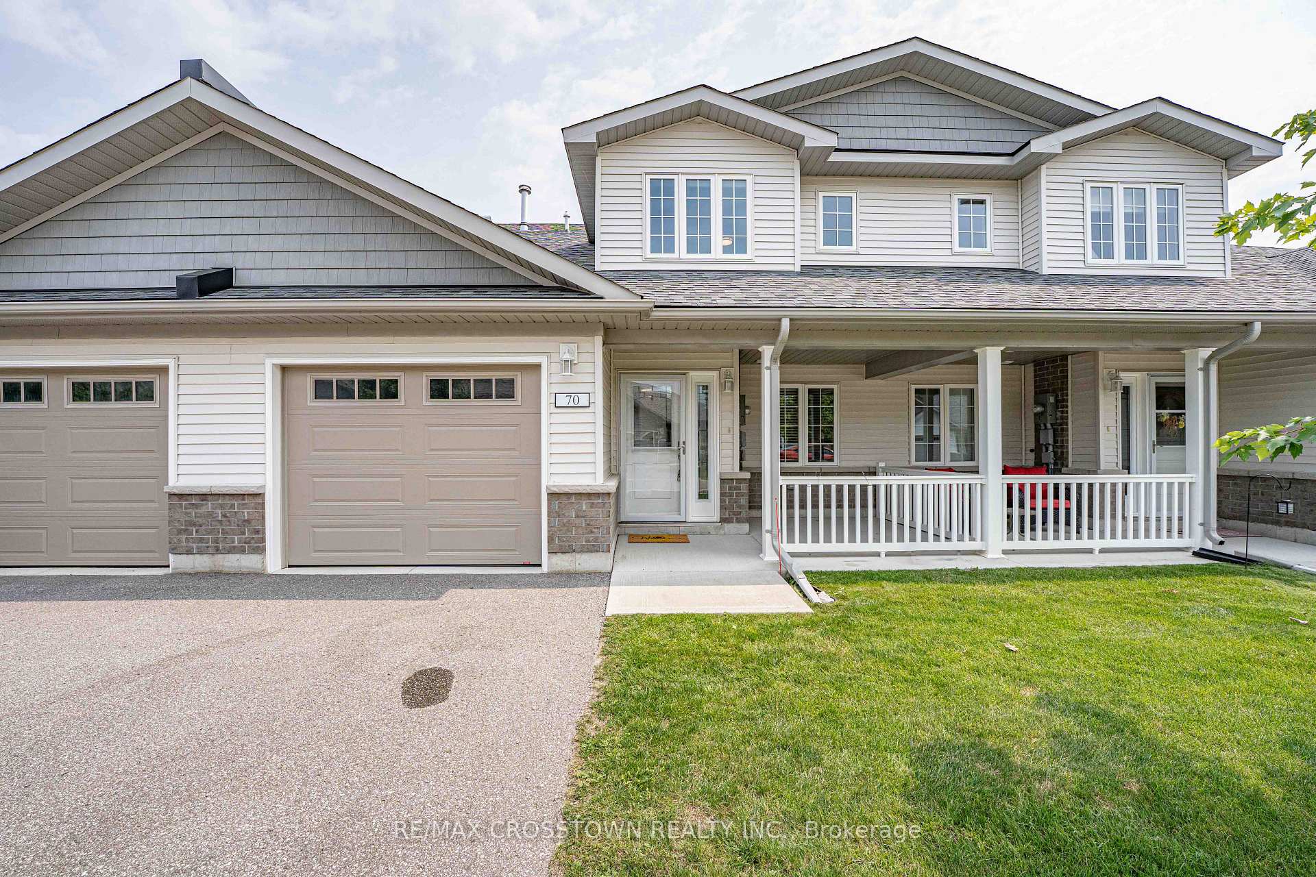 Photo 2 of 70 Ivy Crescent, Wasaga Beach — HOMEH