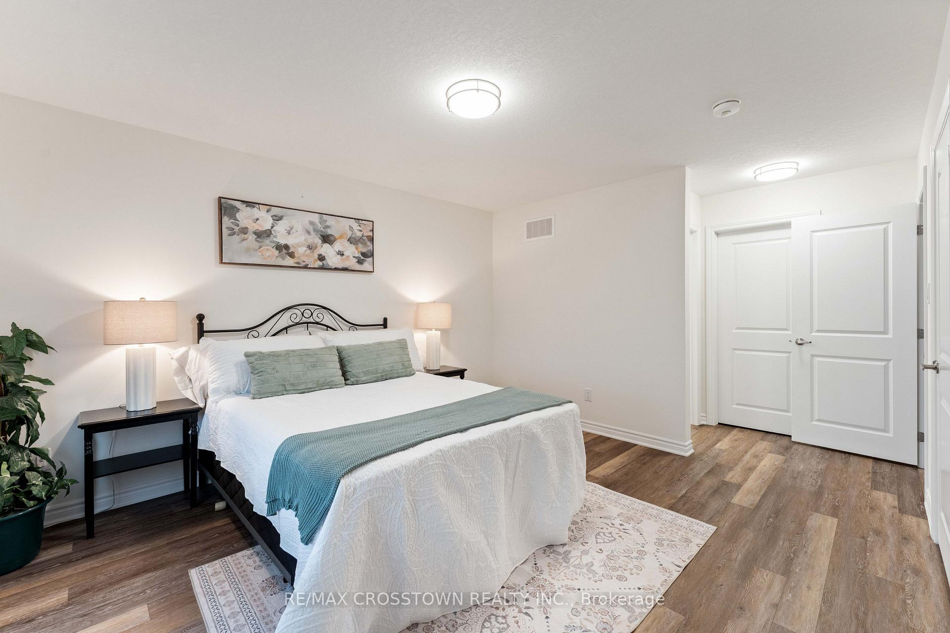 Photo 13 of 70 Ivy Crescent, Wasaga Beach — HOMEH