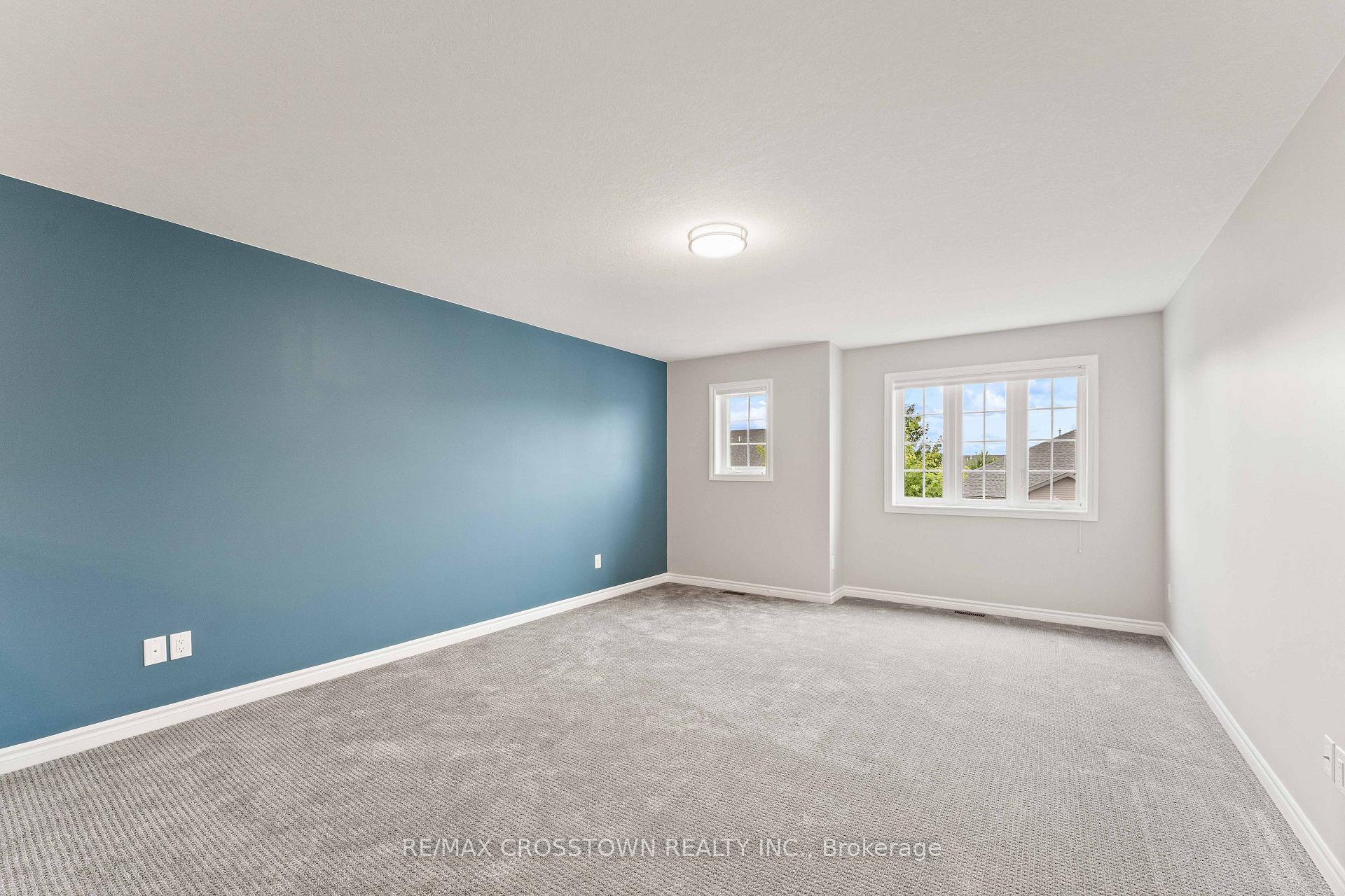 Photo 19 of 70 Ivy Crescent, Wasaga Beach — HOMEH