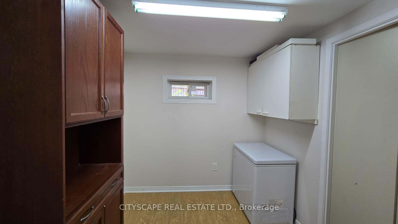 Photo 59 of Unit Unit 46, 1050 Bristol Road W, Mississauga, East Credit — HOMEH