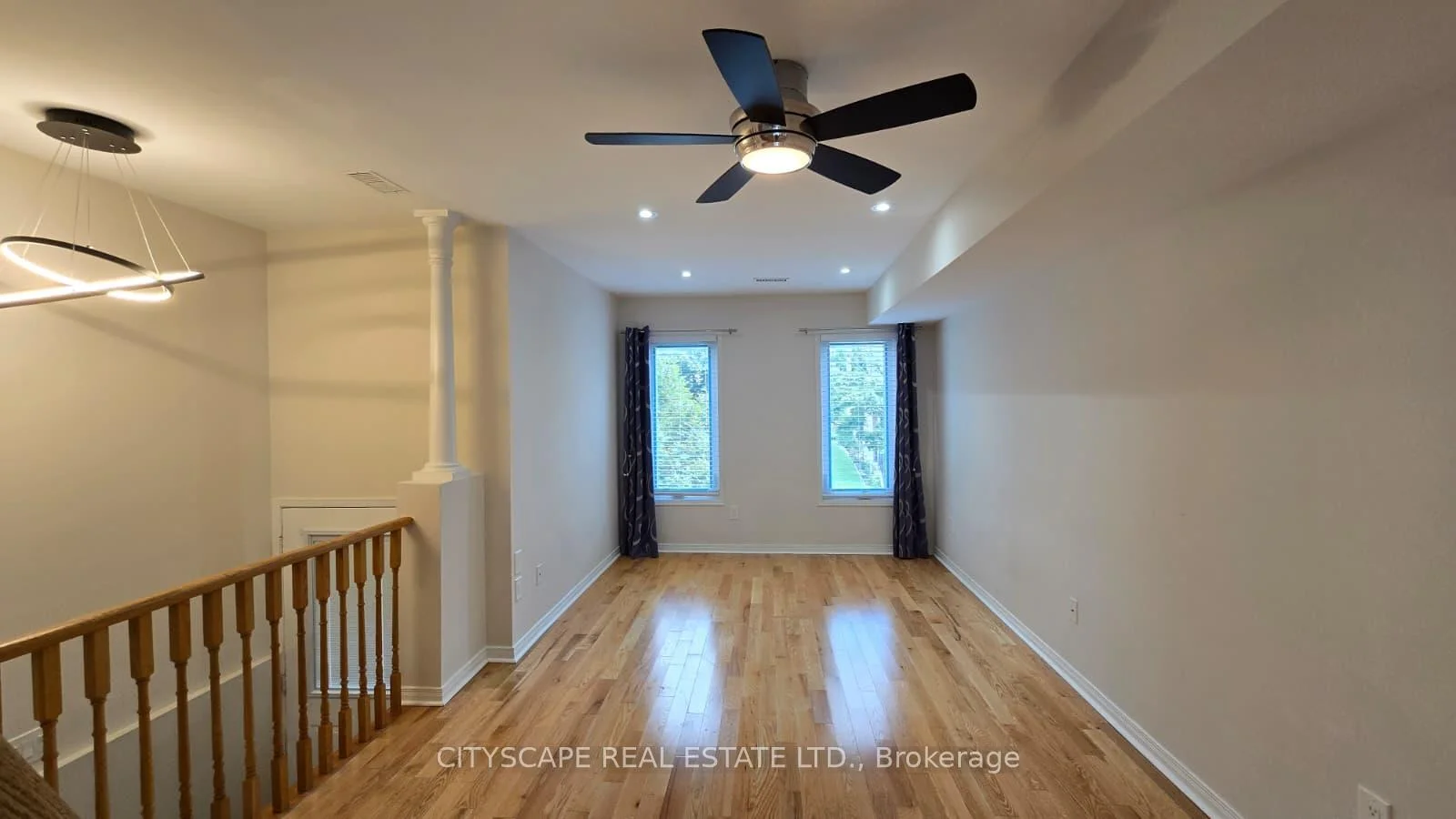 Photo 6 of Unit Unit 46, 1050 Bristol Road W, Mississauga, East Credit — HOMEH