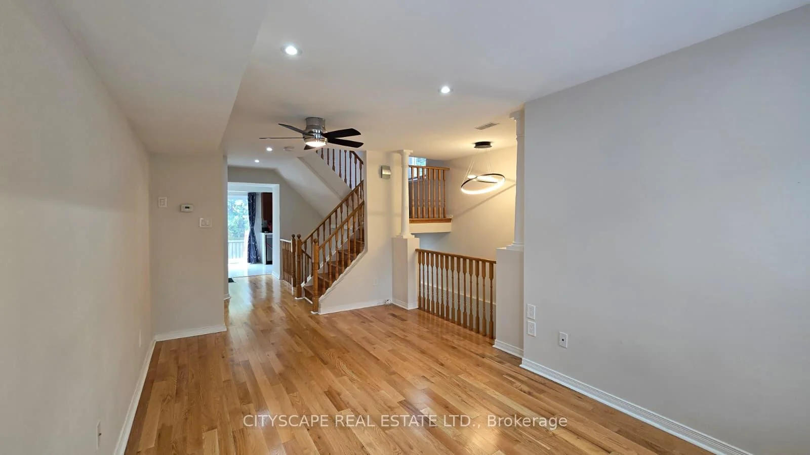 Photo 12 of Unit Unit 46, 1050 Bristol Road W, Mississauga, East Credit — HOMEH