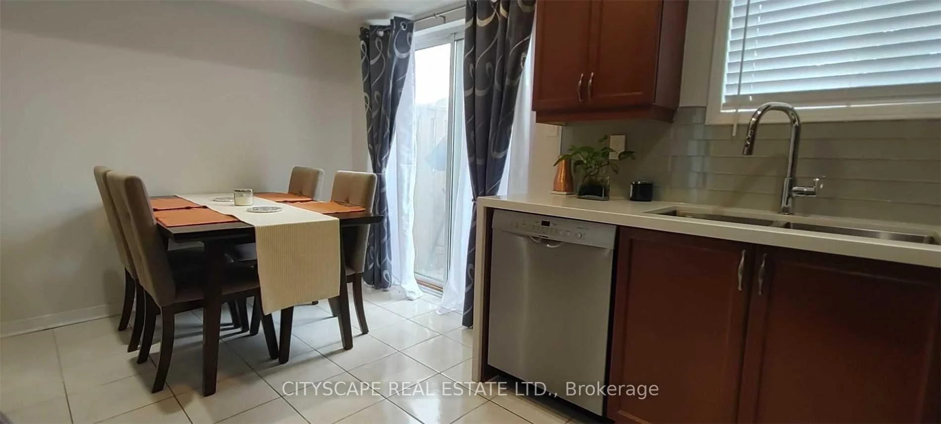 Photo 14 of Unit Unit 46, 1050 Bristol Road W, Mississauga, East Credit — HOMEH