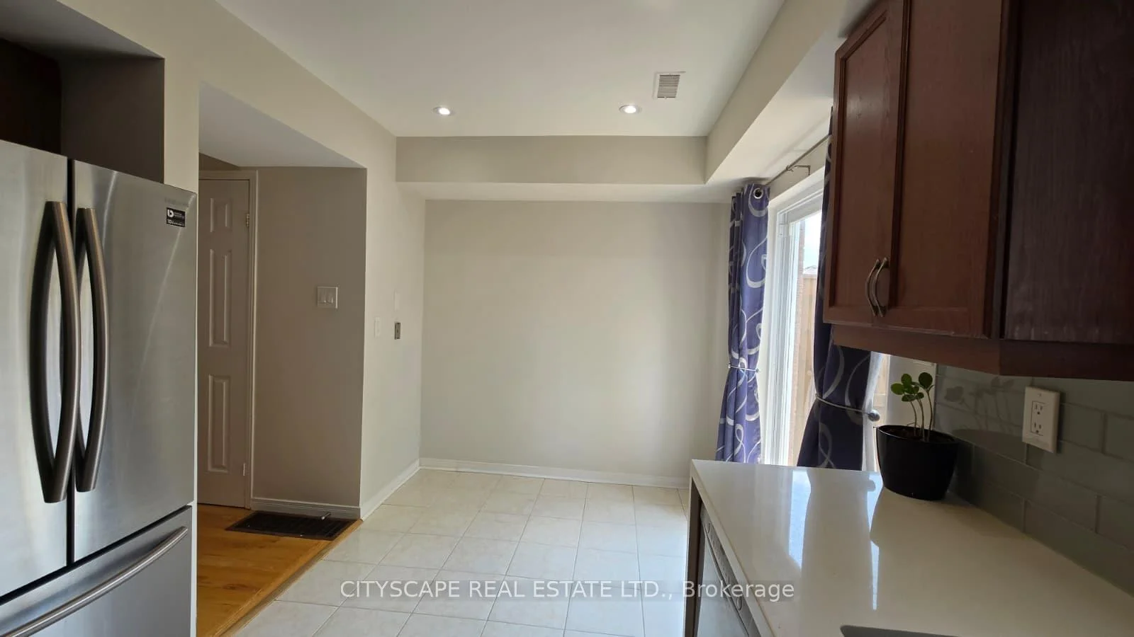 Photo 24 of Unit Unit 46, 1050 Bristol Road W, Mississauga, East Credit — HOMEH