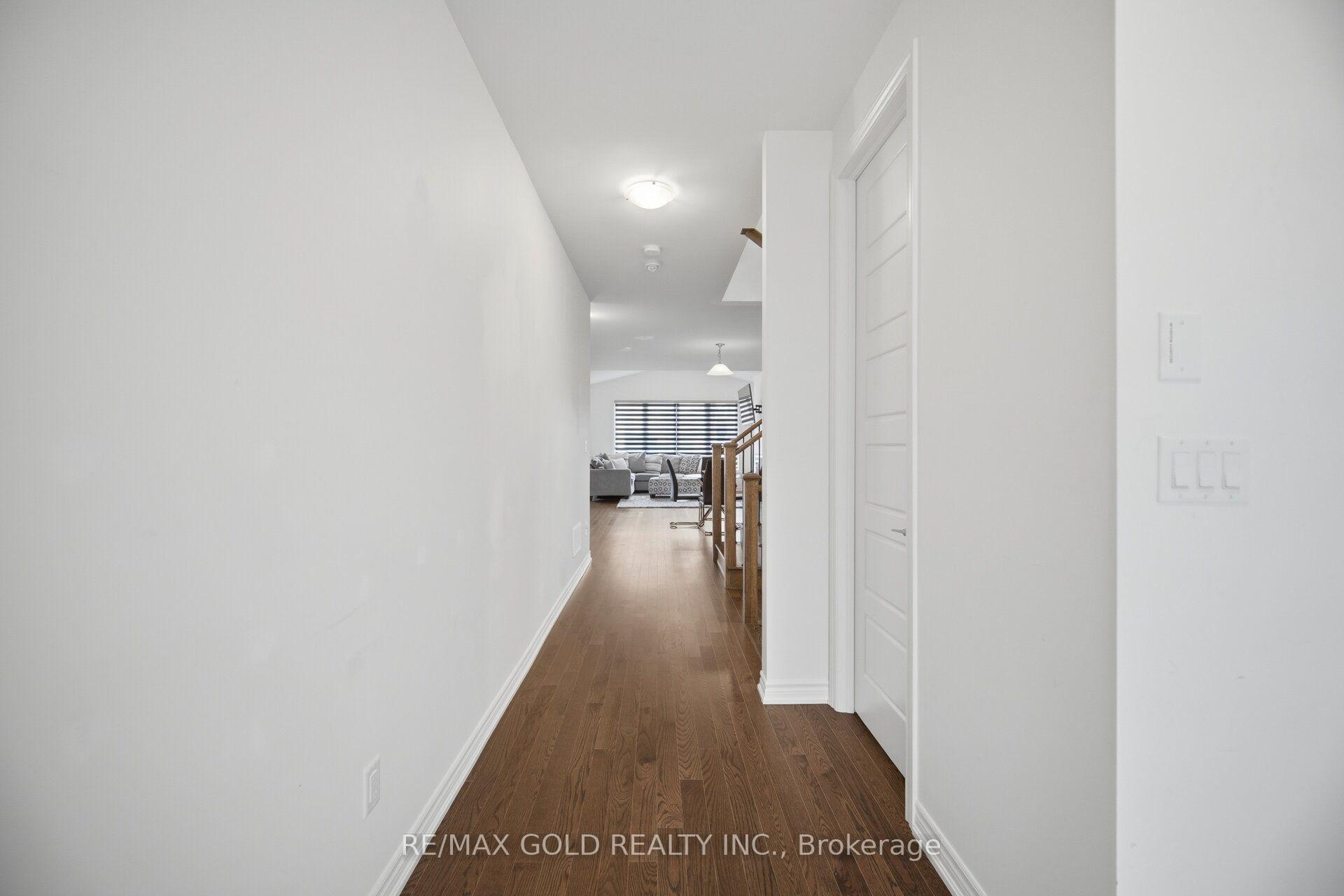 Photo 7 of 426 Coronation Road, Whitby, Rural Whitby — HOMEH
