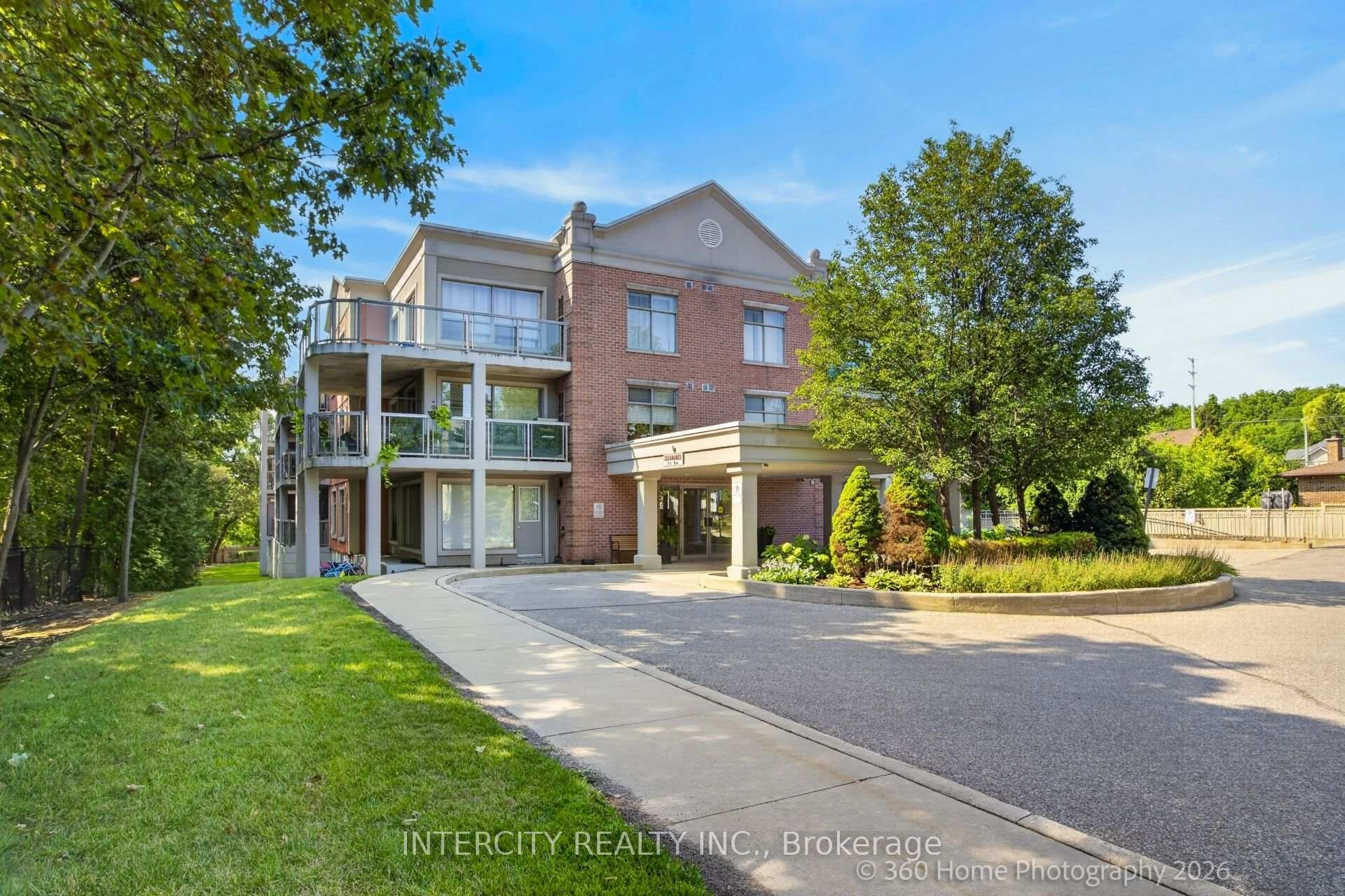 Photo of Unit 304, 245 Pine Grove Road