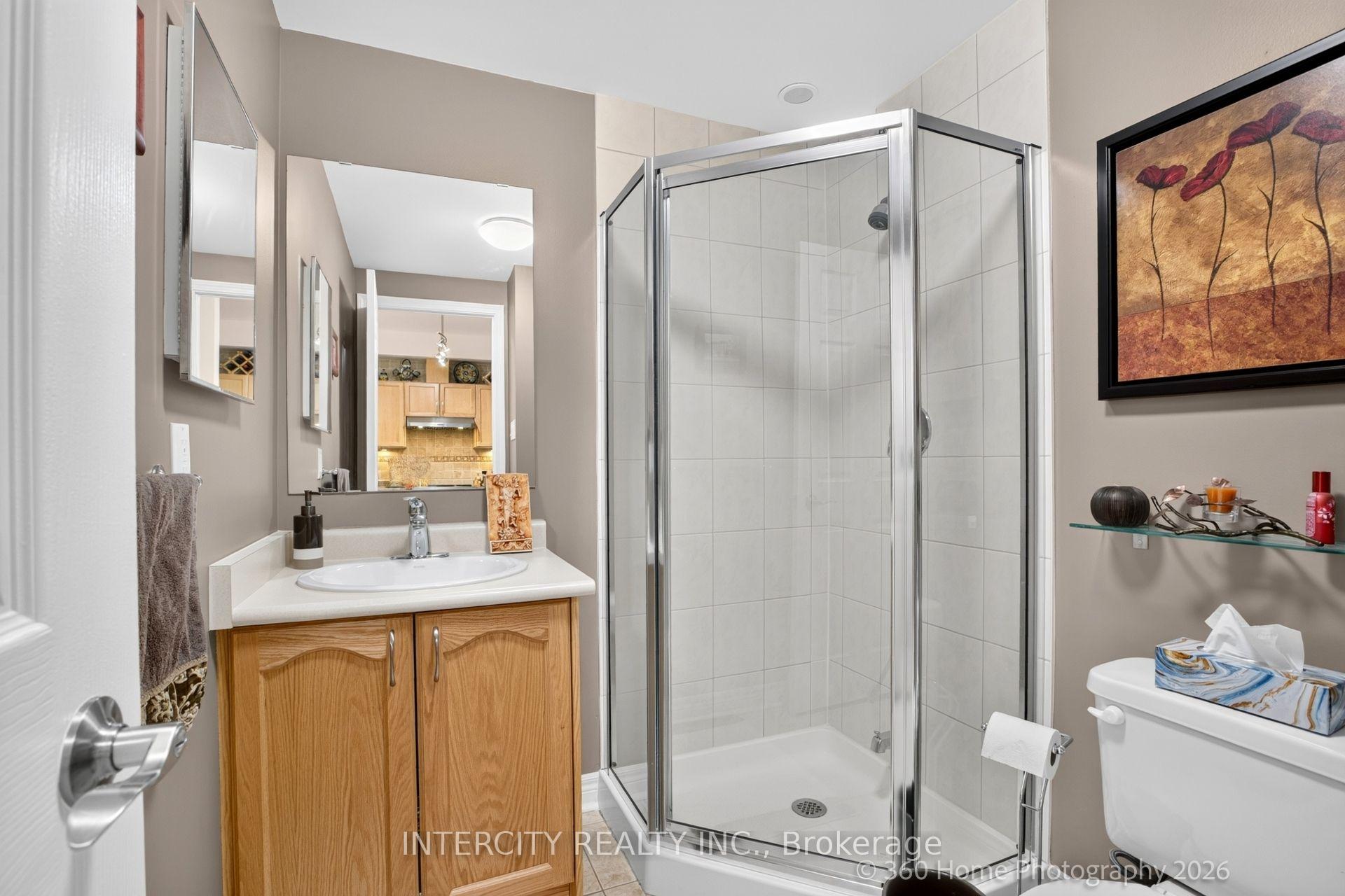 Photo 9 of Unit 304, 245 Pine Grove Road, Vaughan, Islington Woods — HOMEH