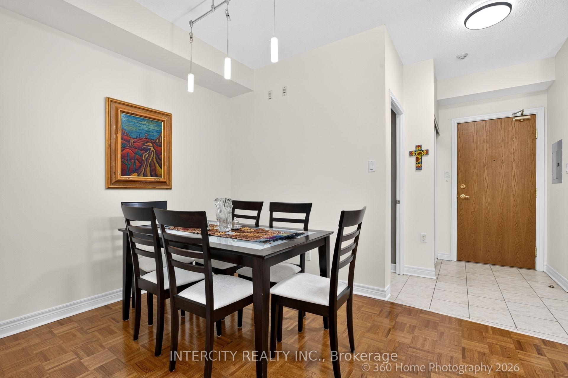 Photo 10 of Unit 304, 245 Pine Grove Road, Vaughan, Islington Woods — HOMEH