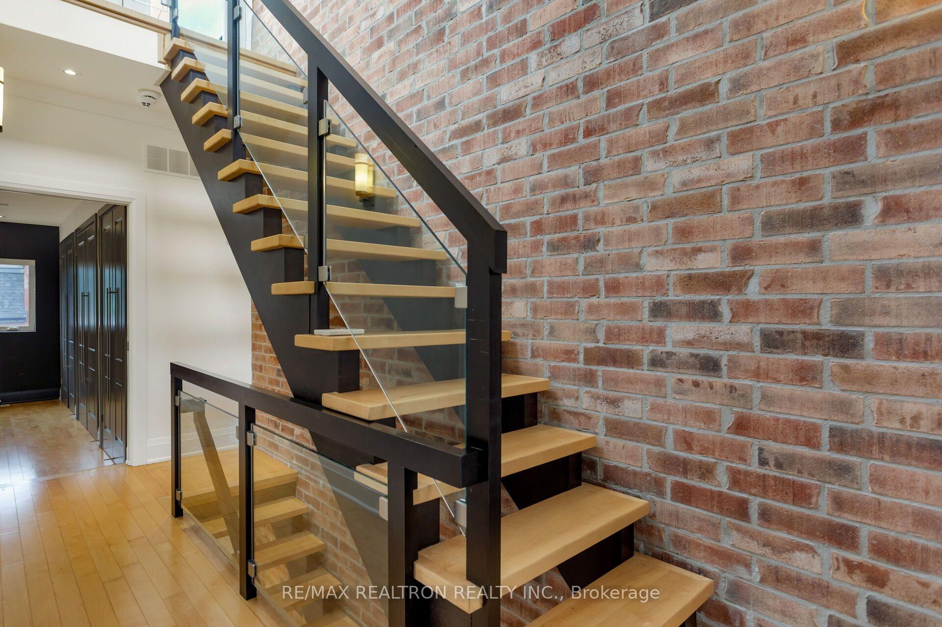 Photo 43 of 156 Argyle Street, Toronto, Trinity-Bellwoods — HOMEH
