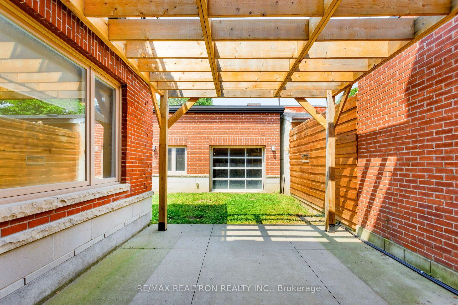 Photo 21 of 156 Argyle Street, Toronto, Trinity-Bellwoods — HOMEH