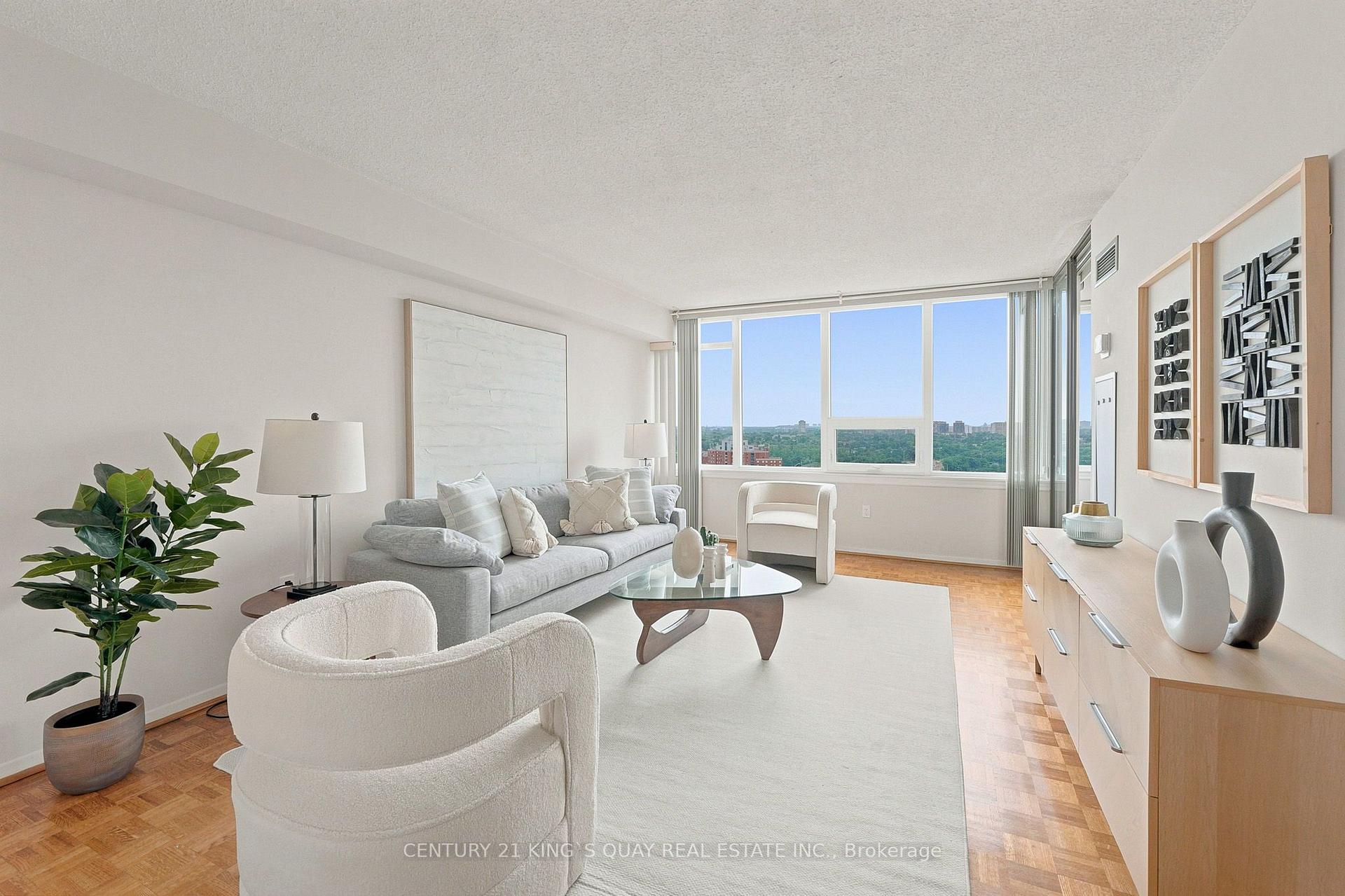 Photo 12 of Unit 1908, 55 Skymark Drive, North York, Hillcrest Village — HOMEH